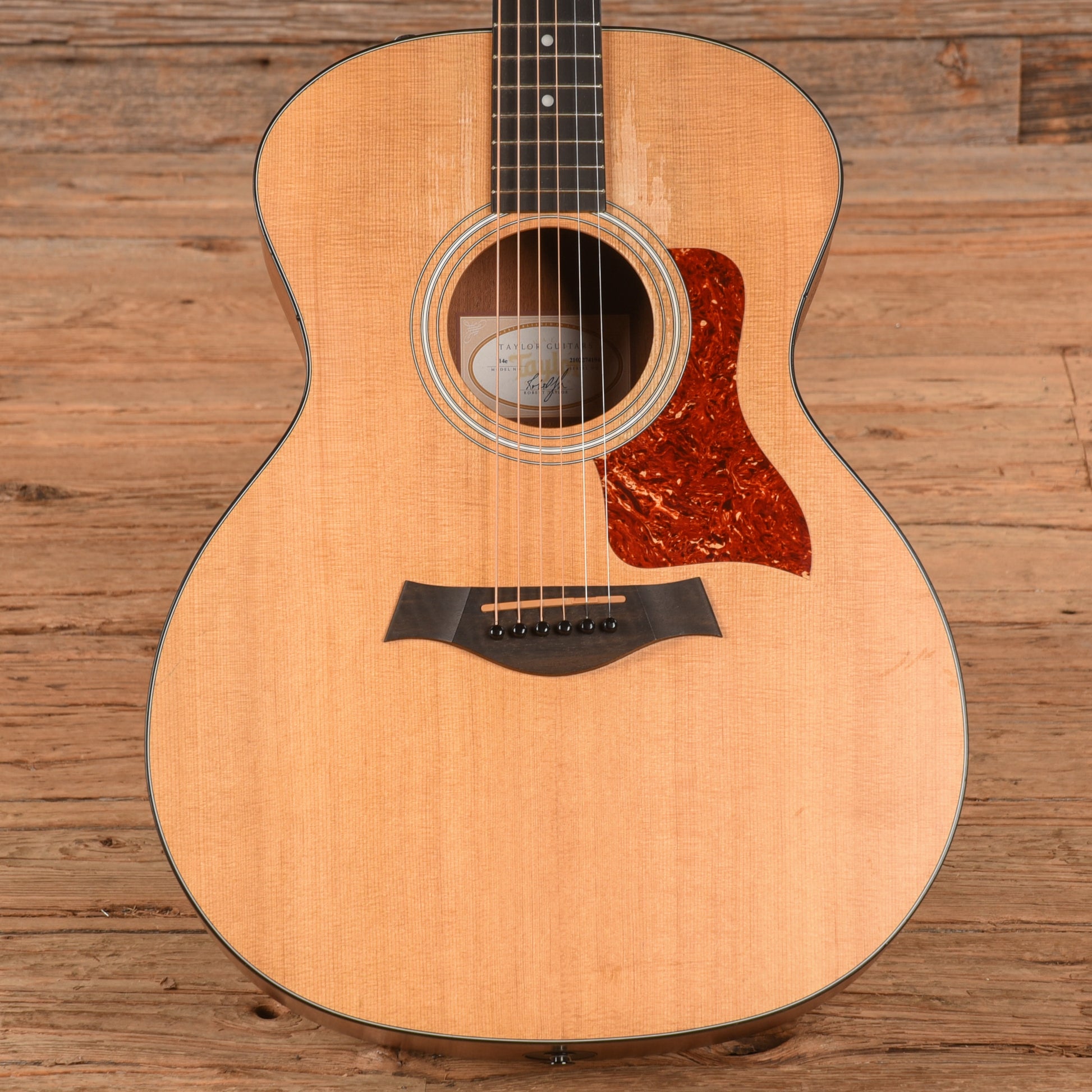 Taylor 114e nat 2014 Acoustic Guitars