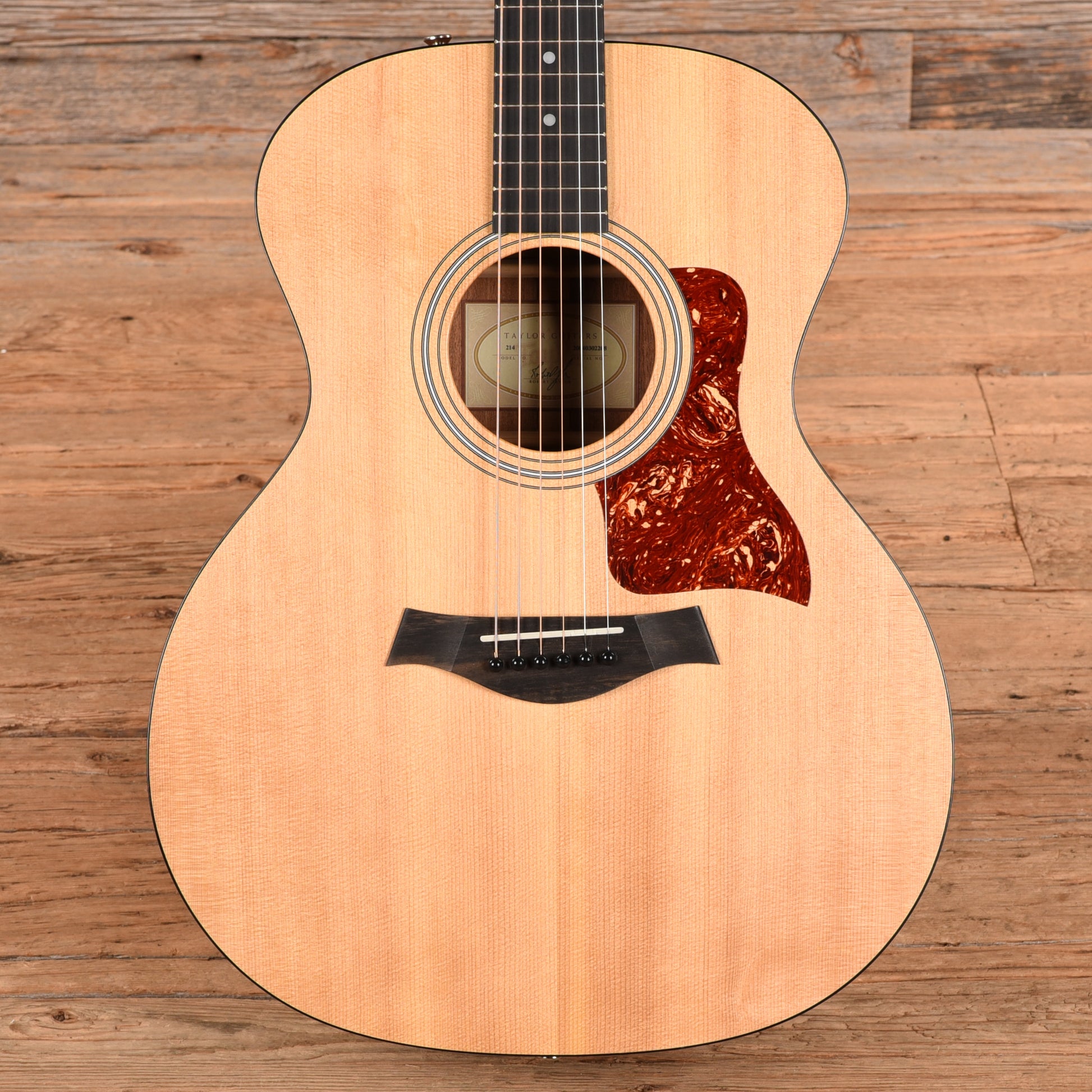 Taylor 214 Natural 2002 Acoustic Guitars