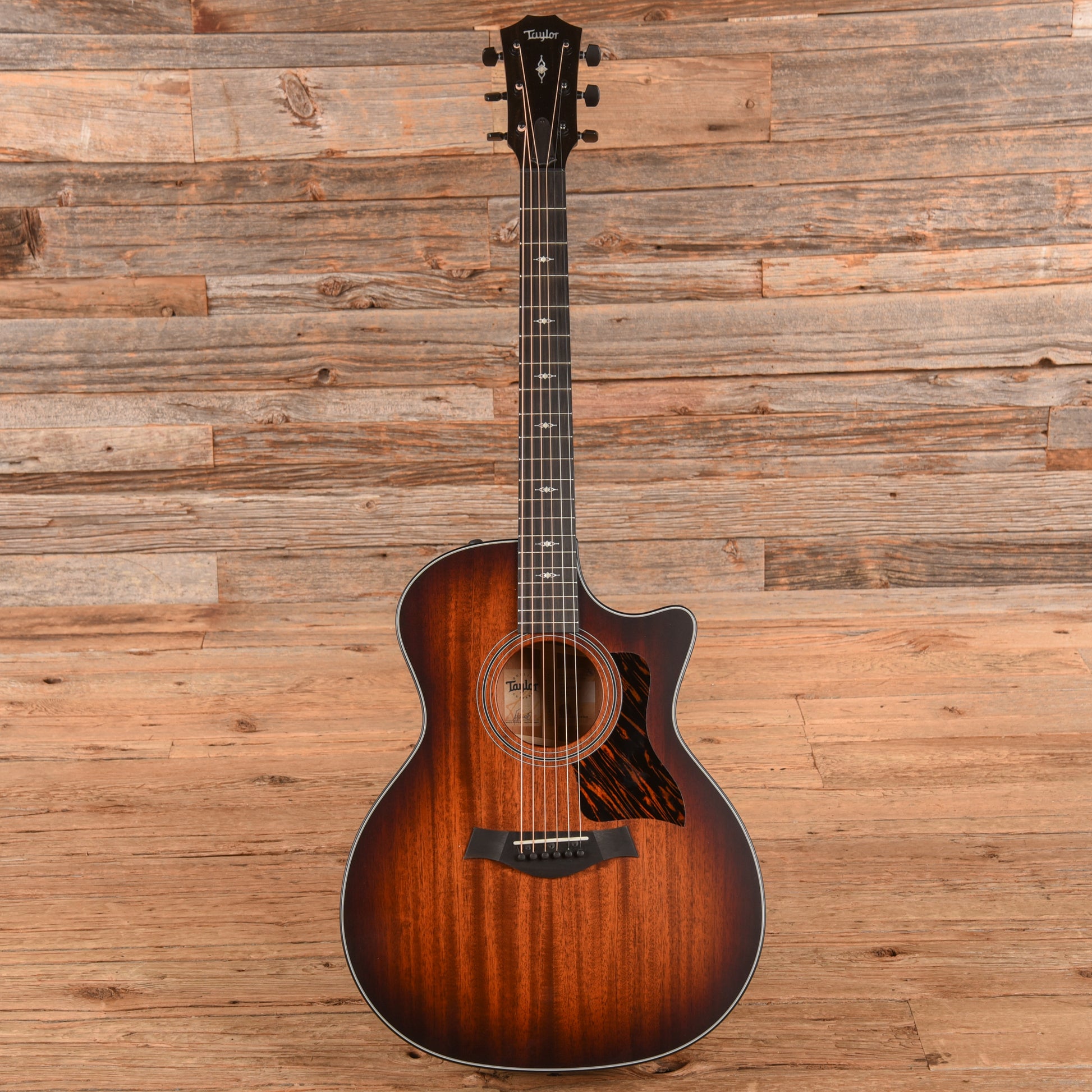 Taylor 324ce Shaded Edge Burst 2024 Acoustic Guitars