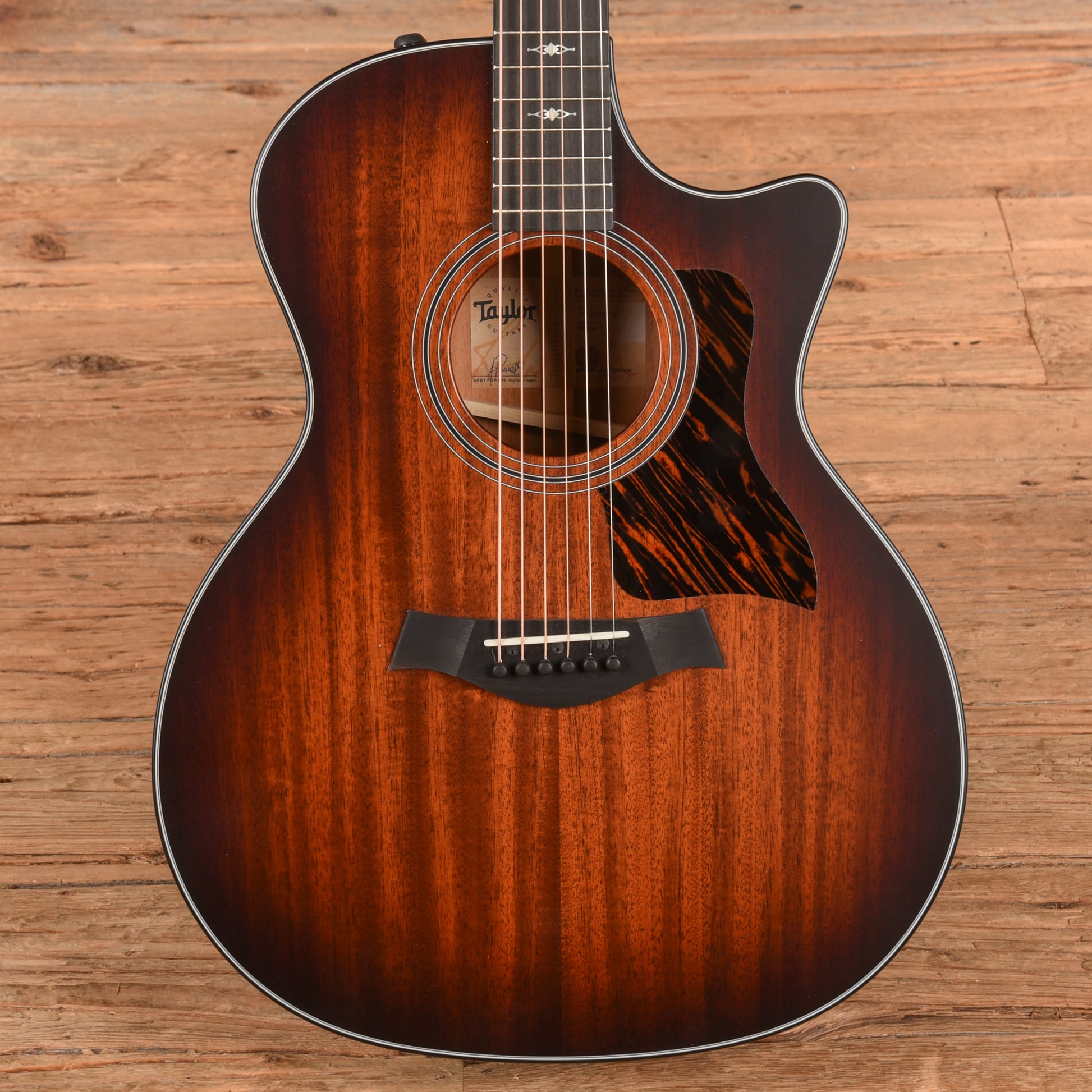 Taylor 324ce Shaded Edge Burst 2024 Acoustic Guitars