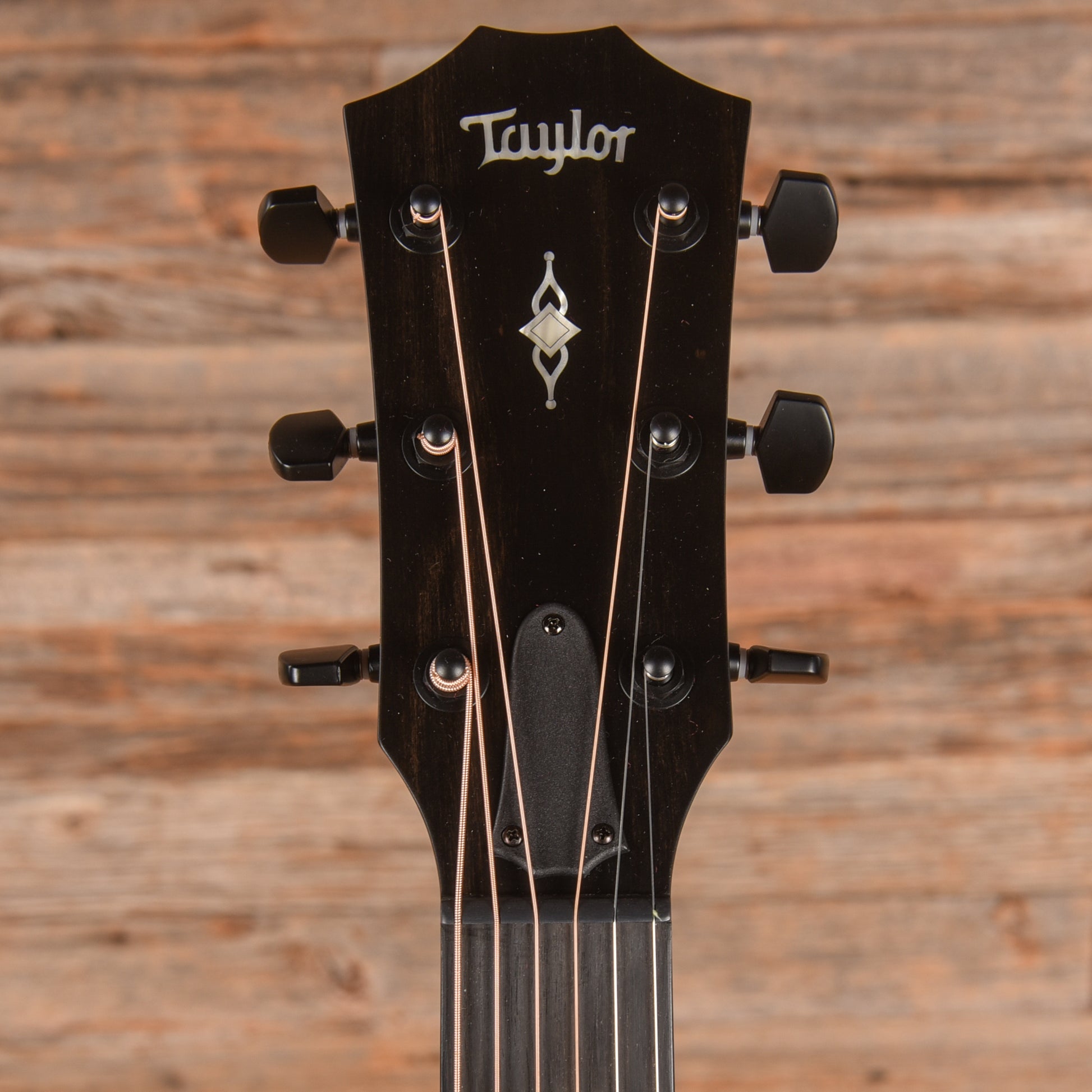 Taylor 324ce Shaded Edge Burst 2024 Acoustic Guitars