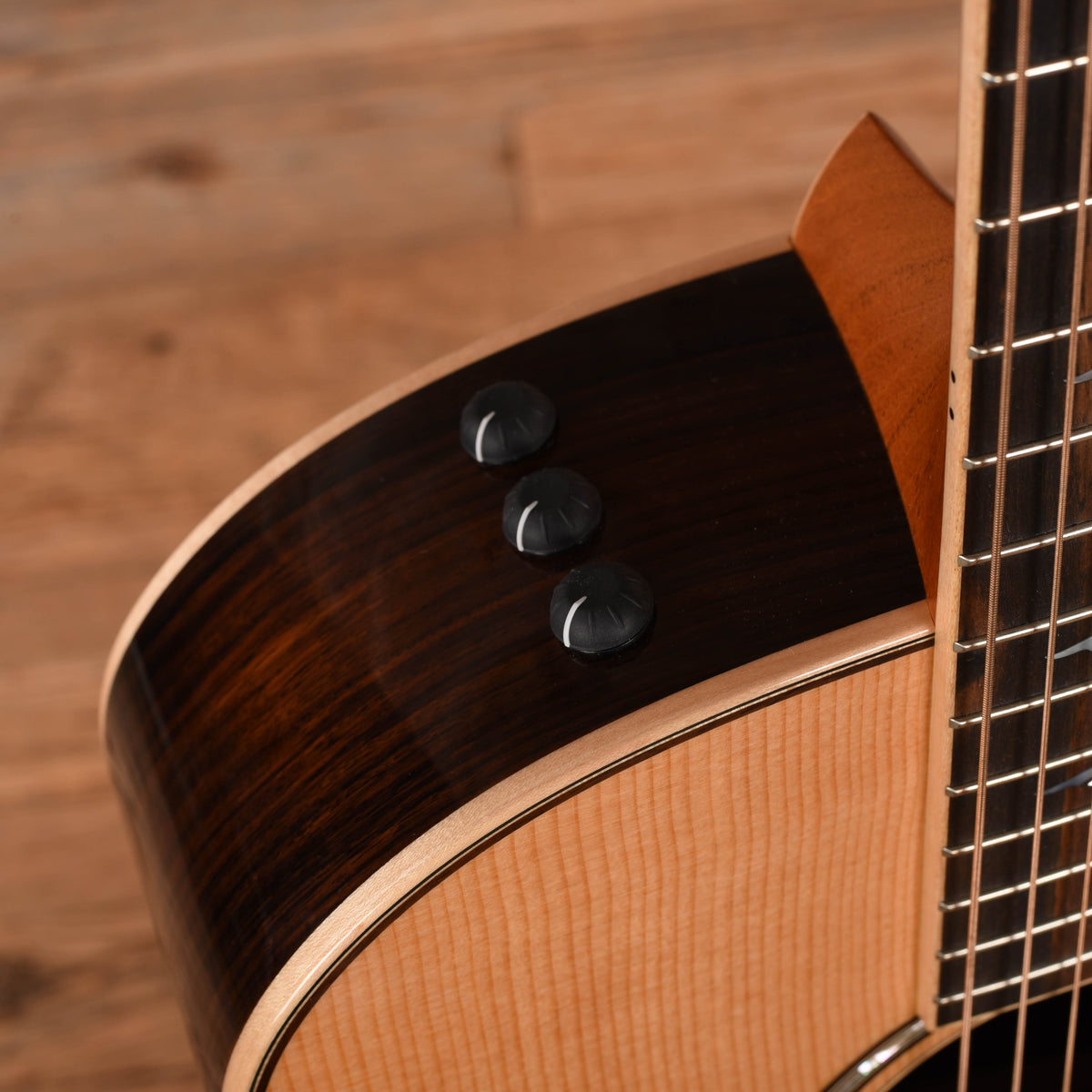 Taylor 814ce DLX Natural 2017 Acoustic Guitars