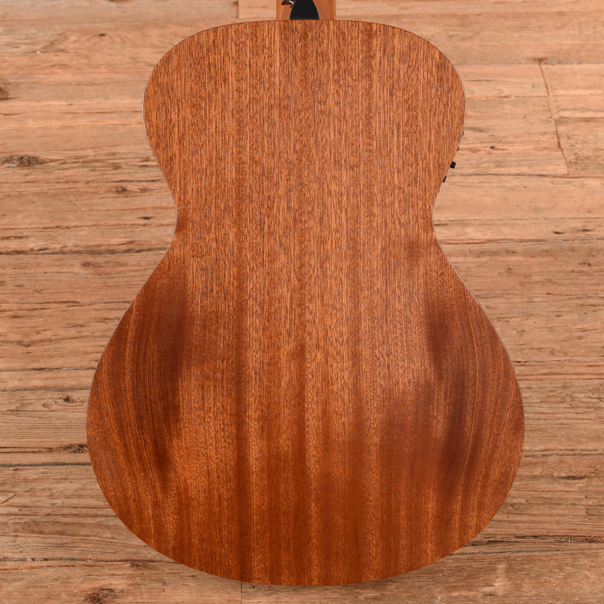 Taylor A12e Sitka/Sapele Grand Concert Natural 2017 Acoustic Guitars