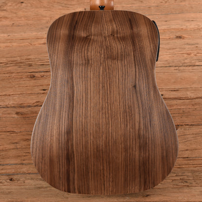 Taylor BT1e Walnut Natural w/ES-B Acoustic Guitars