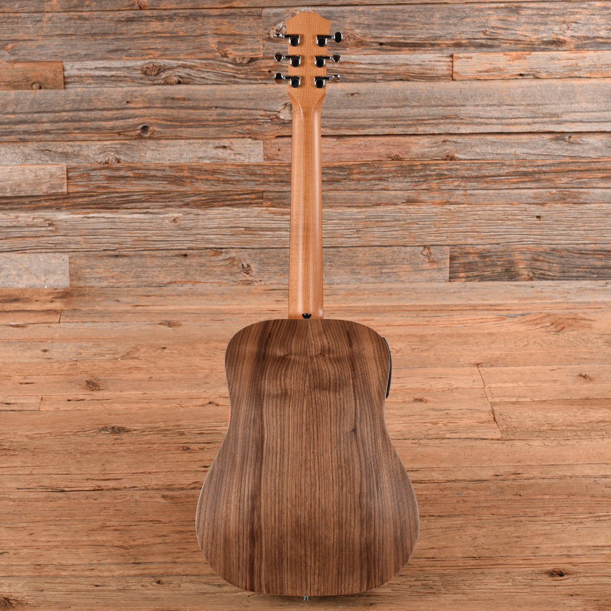 Taylor BT1e Walnut Natural w/ES-B Acoustic Guitars