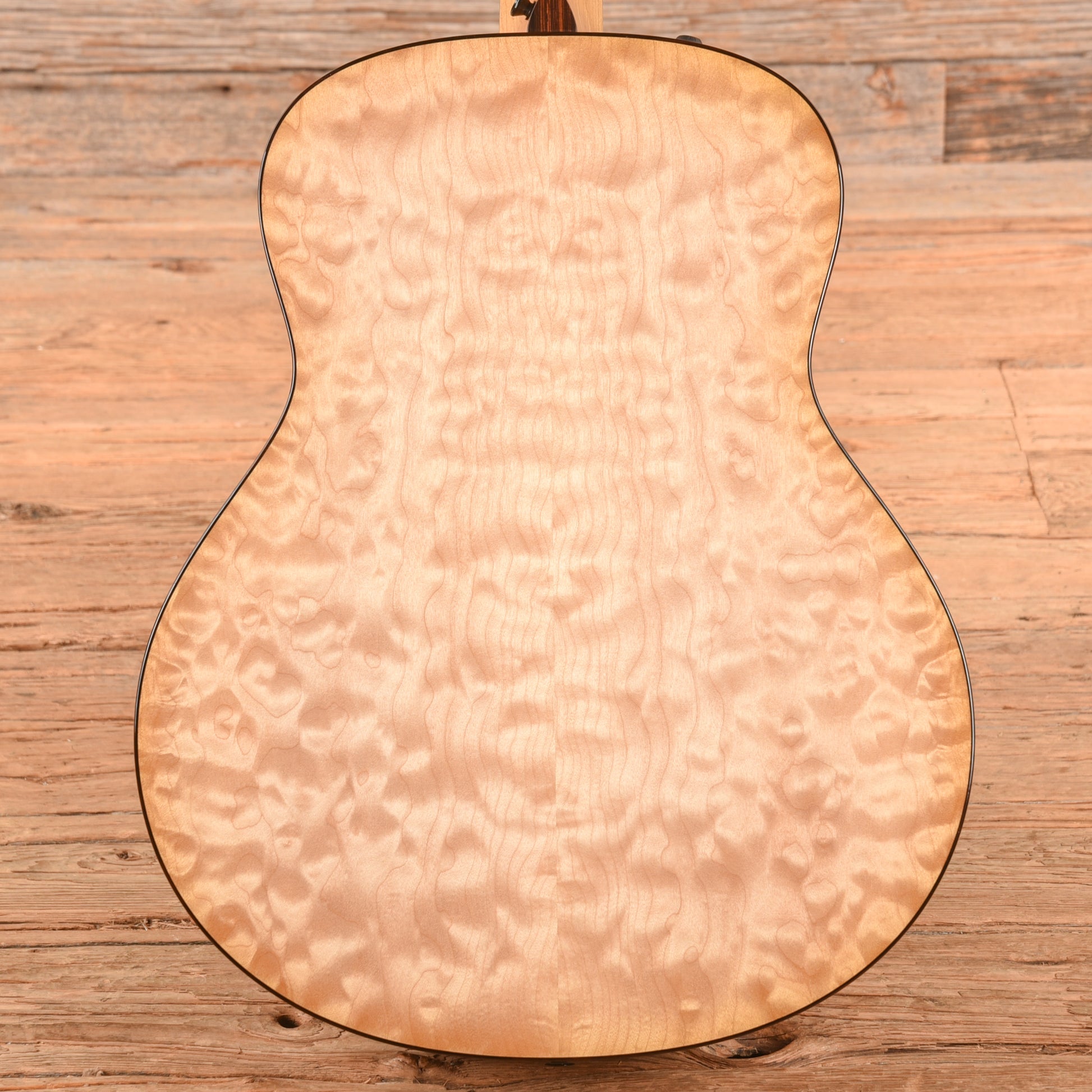Taylor Custom GO Lutz Spruce/Maple Natural 2022 Acoustic Guitars