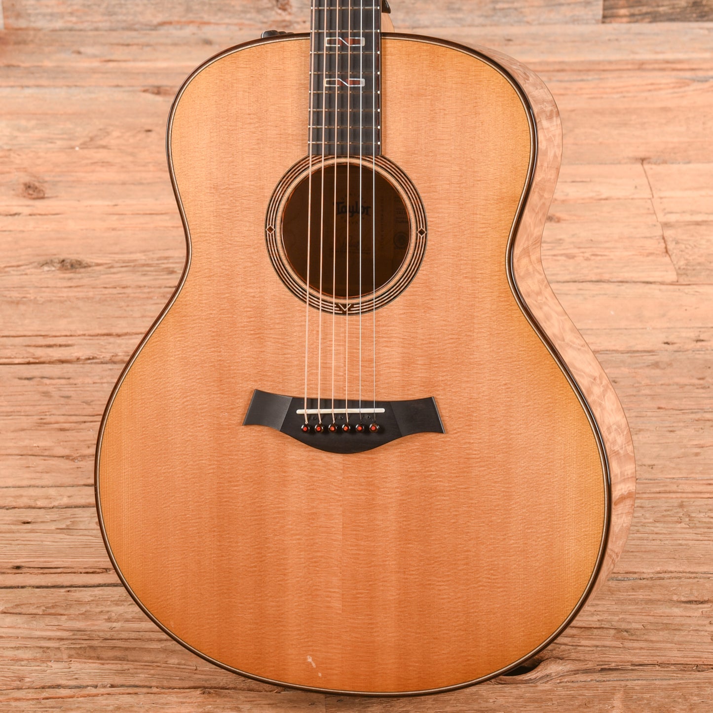 Taylor Custom GO Lutz Spruce/Maple Natural 2022 Acoustic Guitars