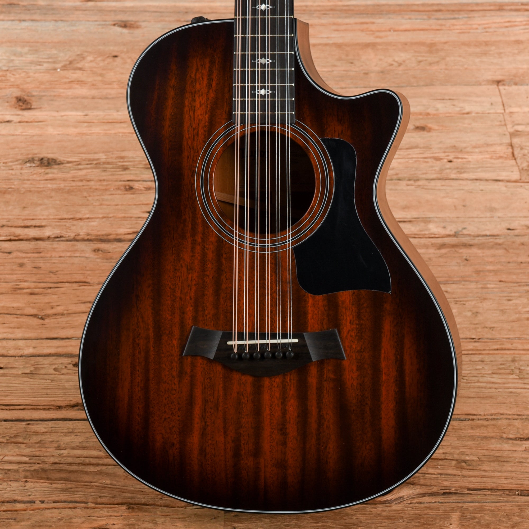 Taylor G352ce Sunburst 2023 Acoustic Guitars
