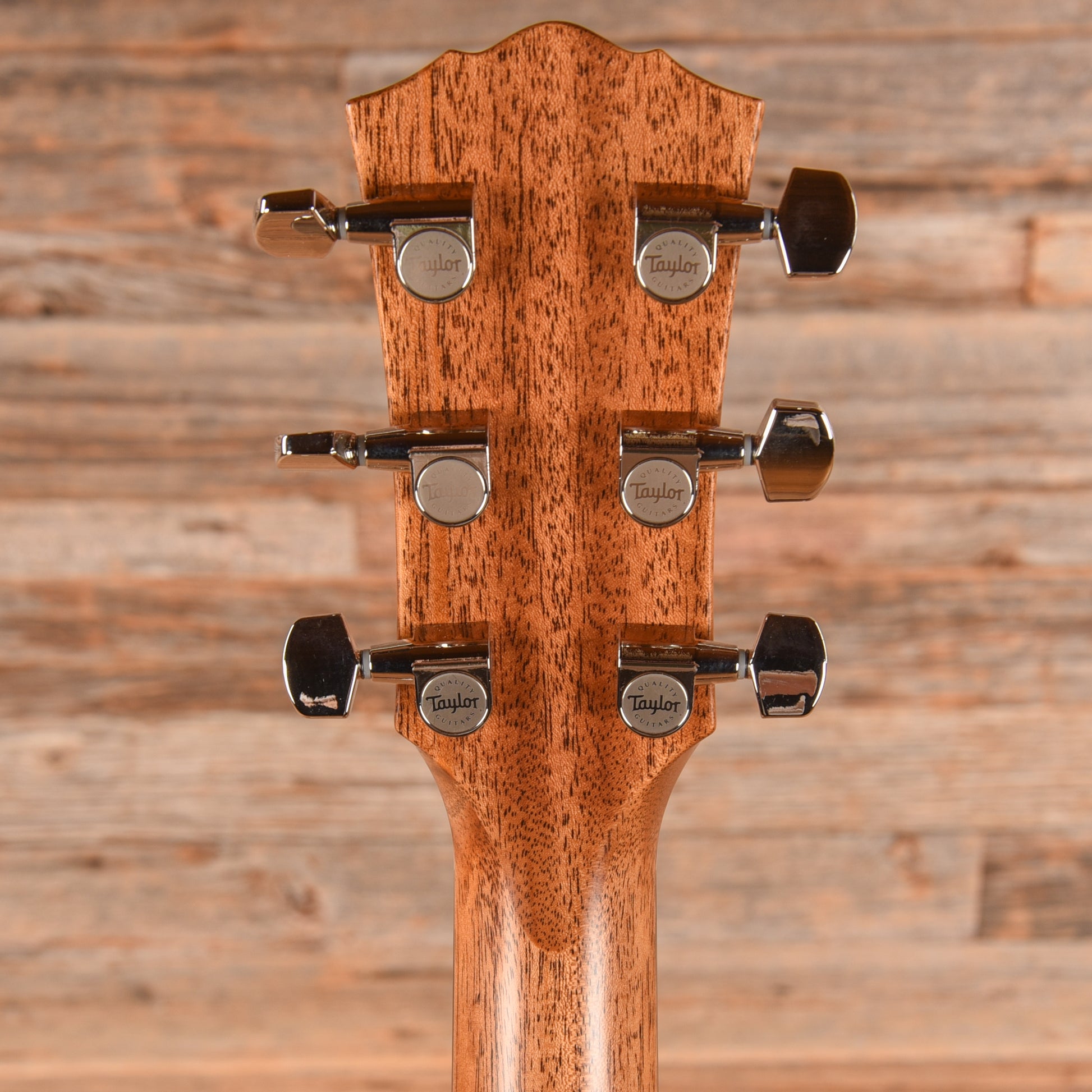 Taylor Gold Label 710e Natural 2025 Acoustic Guitars