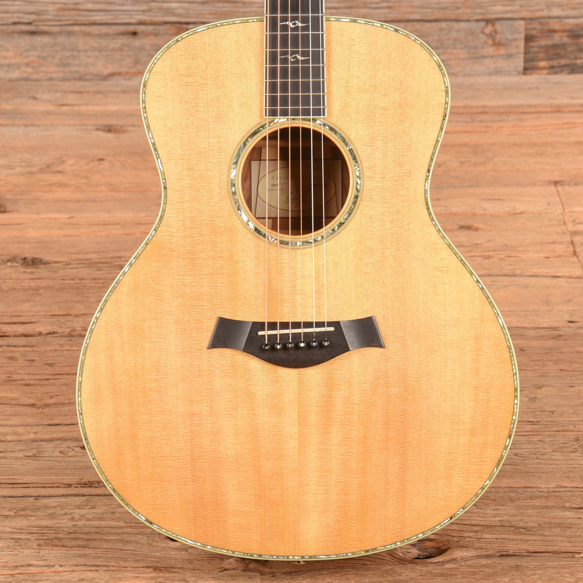 Taylor GS-K Natural 2008 Acoustic Guitars