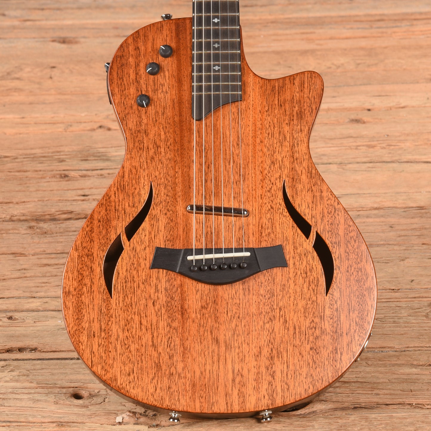 Taylor T5z Classic Brown 2022 Electric Guitars / Semi-Hollow