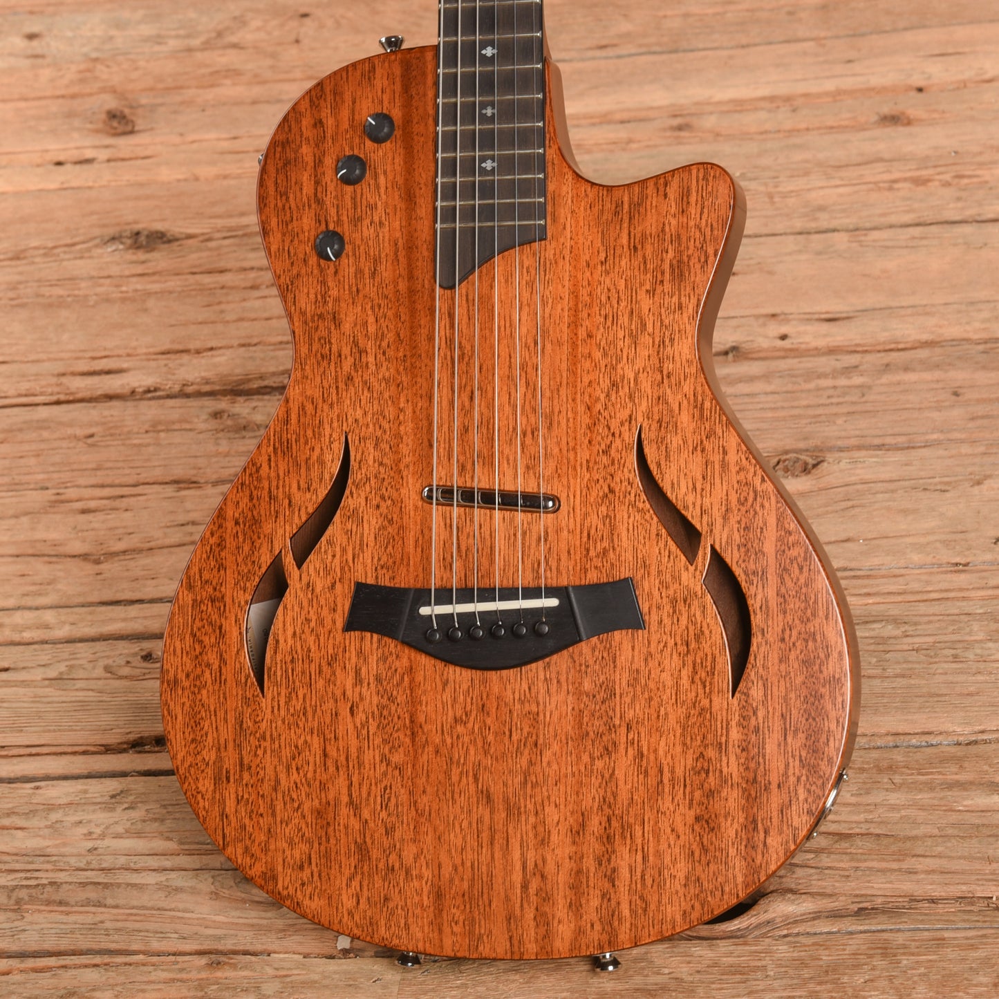 Taylor T5z Classic Brown 2022 Electric Guitars / Semi-Hollow