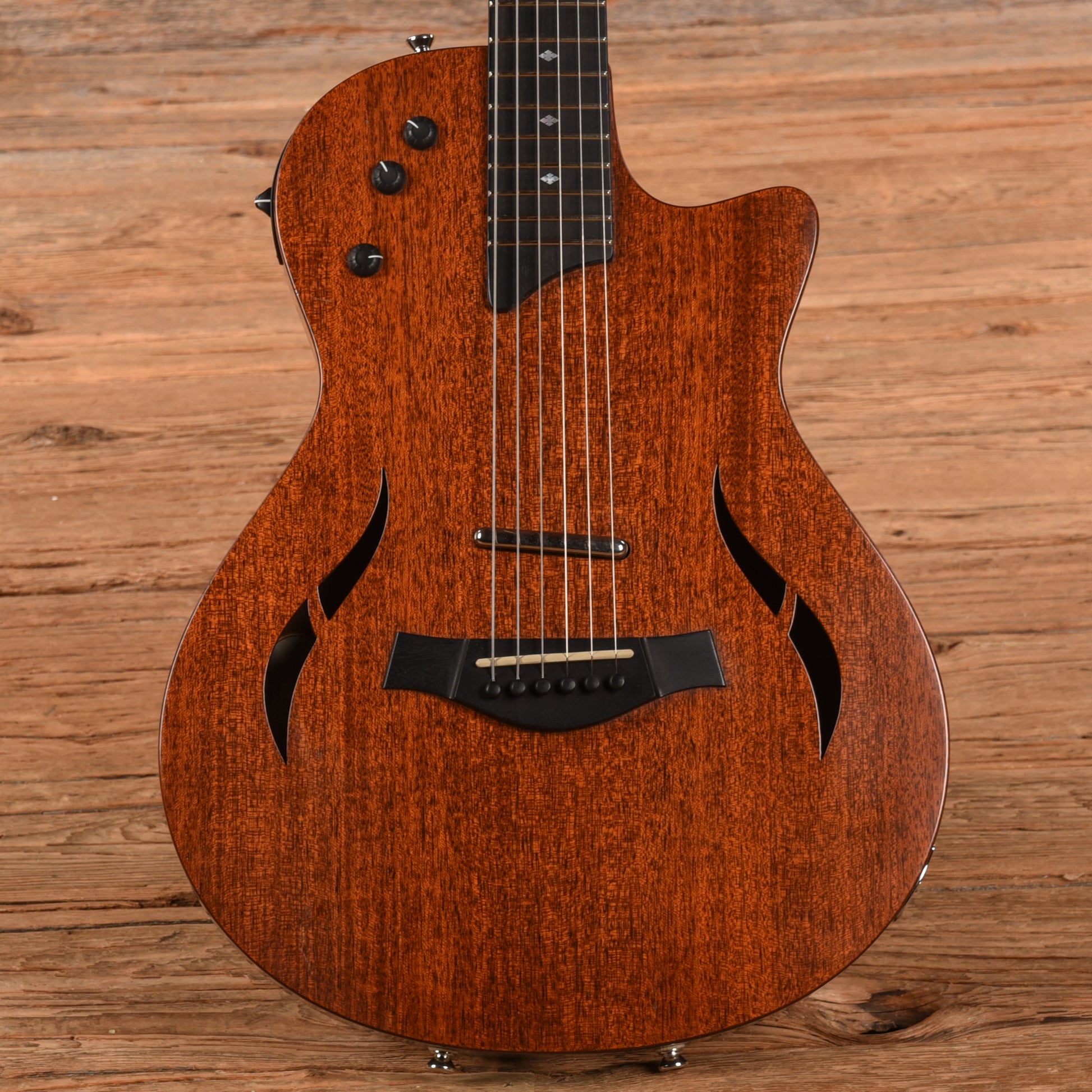 Taylor T5z Classic Natural 2014 Electric Guitars / Semi-Hollow
