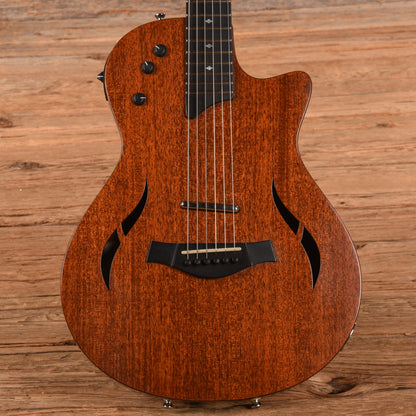 Taylor T5z Classic Natural 2014 Electric Guitars / Semi-Hollow