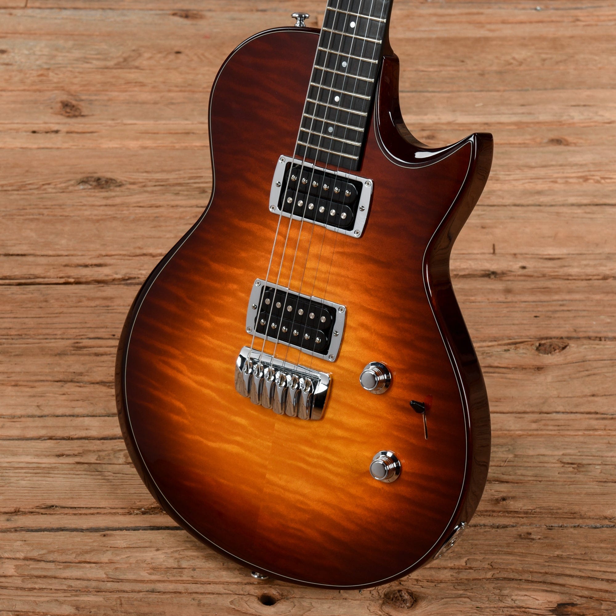 Taylor SB-1 Solidbody Standard Sunburst 2007 – Chicago Music Exchange
