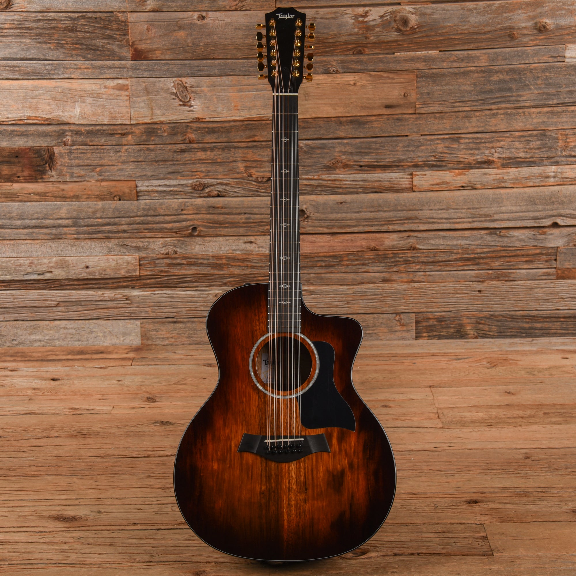 Taylor 264ce-K DLX Sunburst 2024