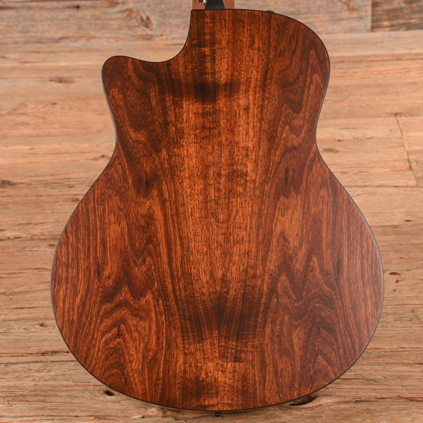 Taylor 326CE Baritone-6 LTD Sunburst 2021 - Zac Brown