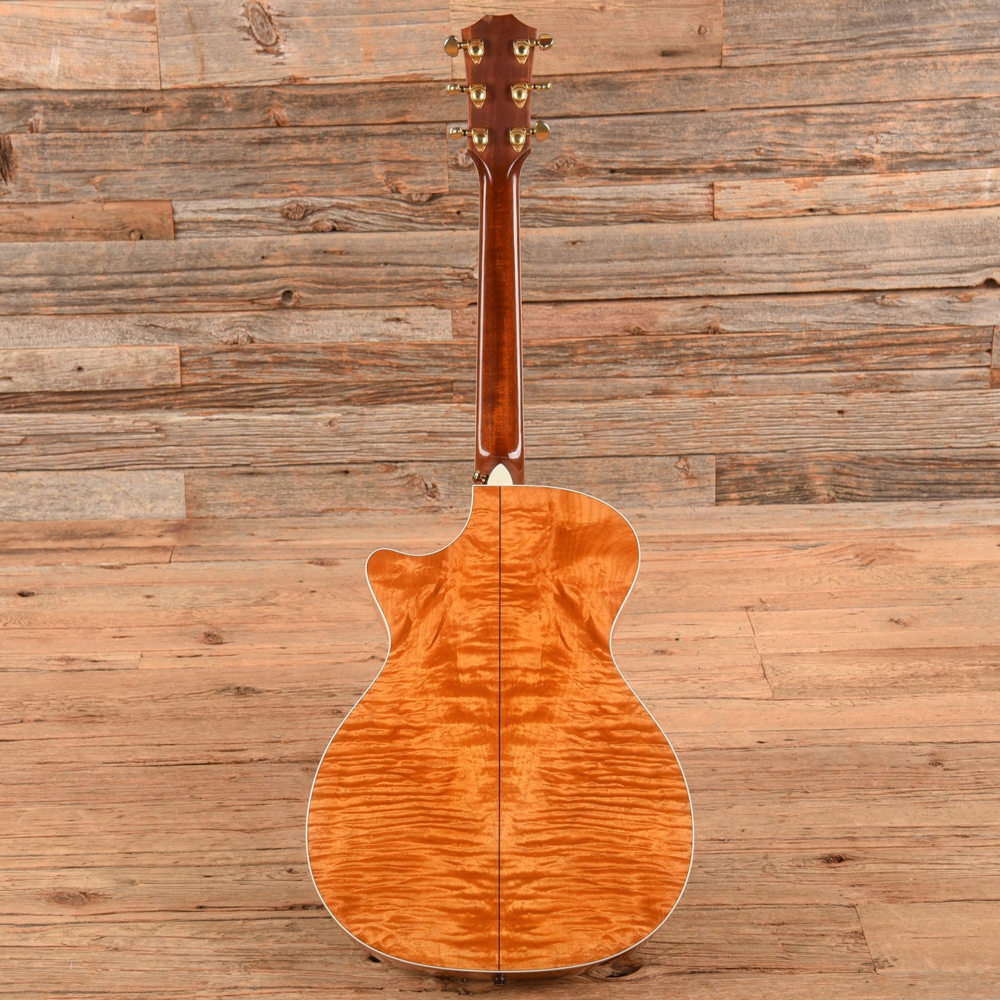 Taylor 612 Custom w/OHSC Sunburst