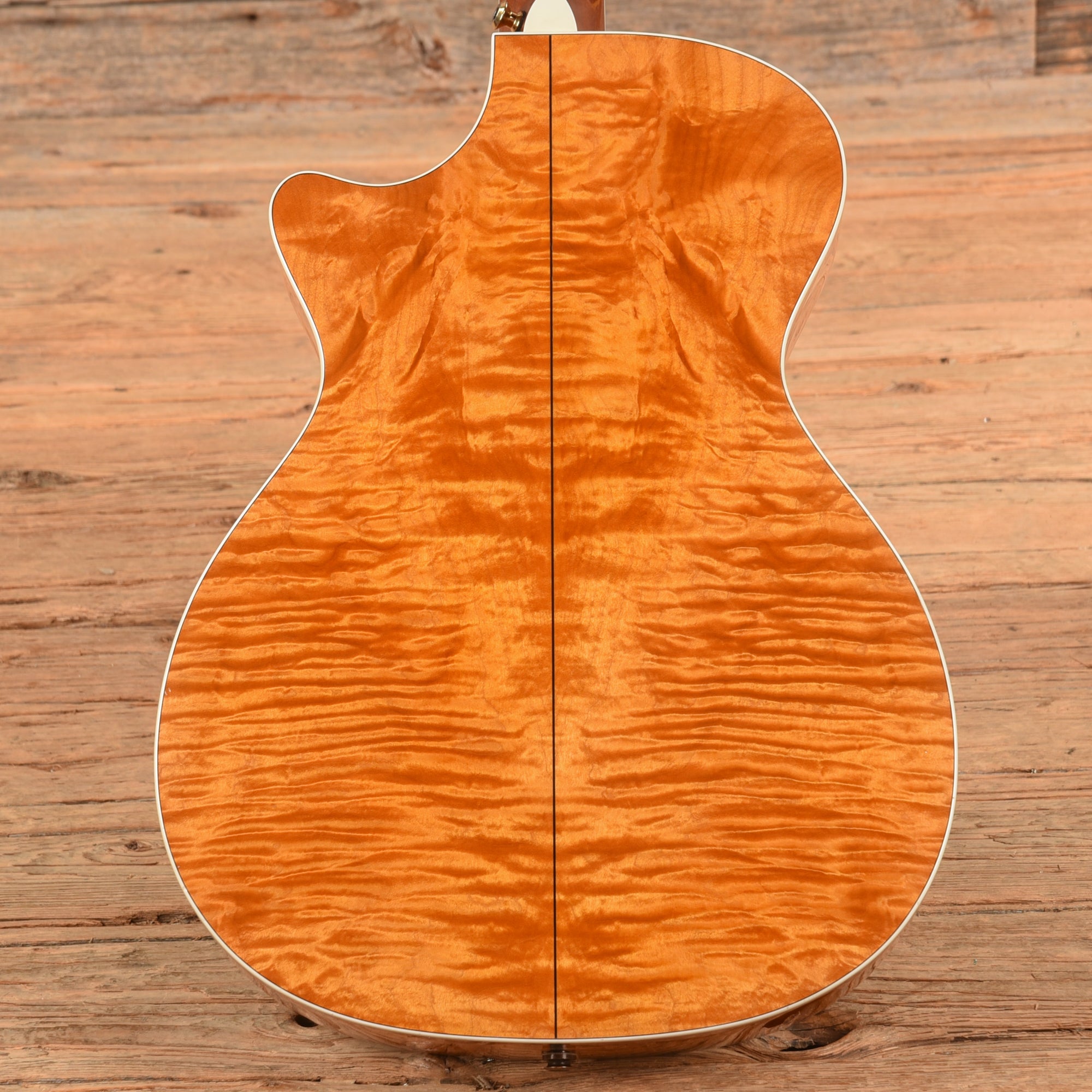 Taylor 612 Custom w/OHSC Sunburst