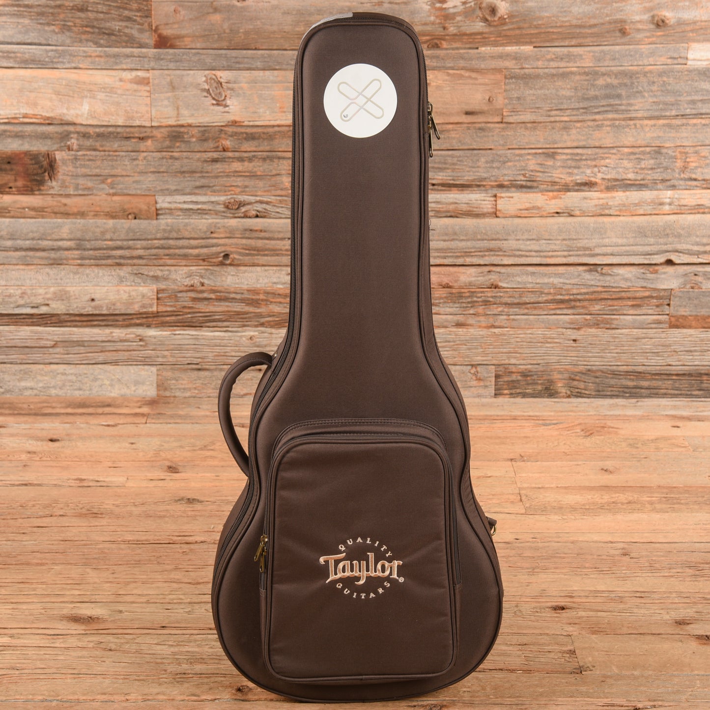 Taylor GTe Mahogany Natural