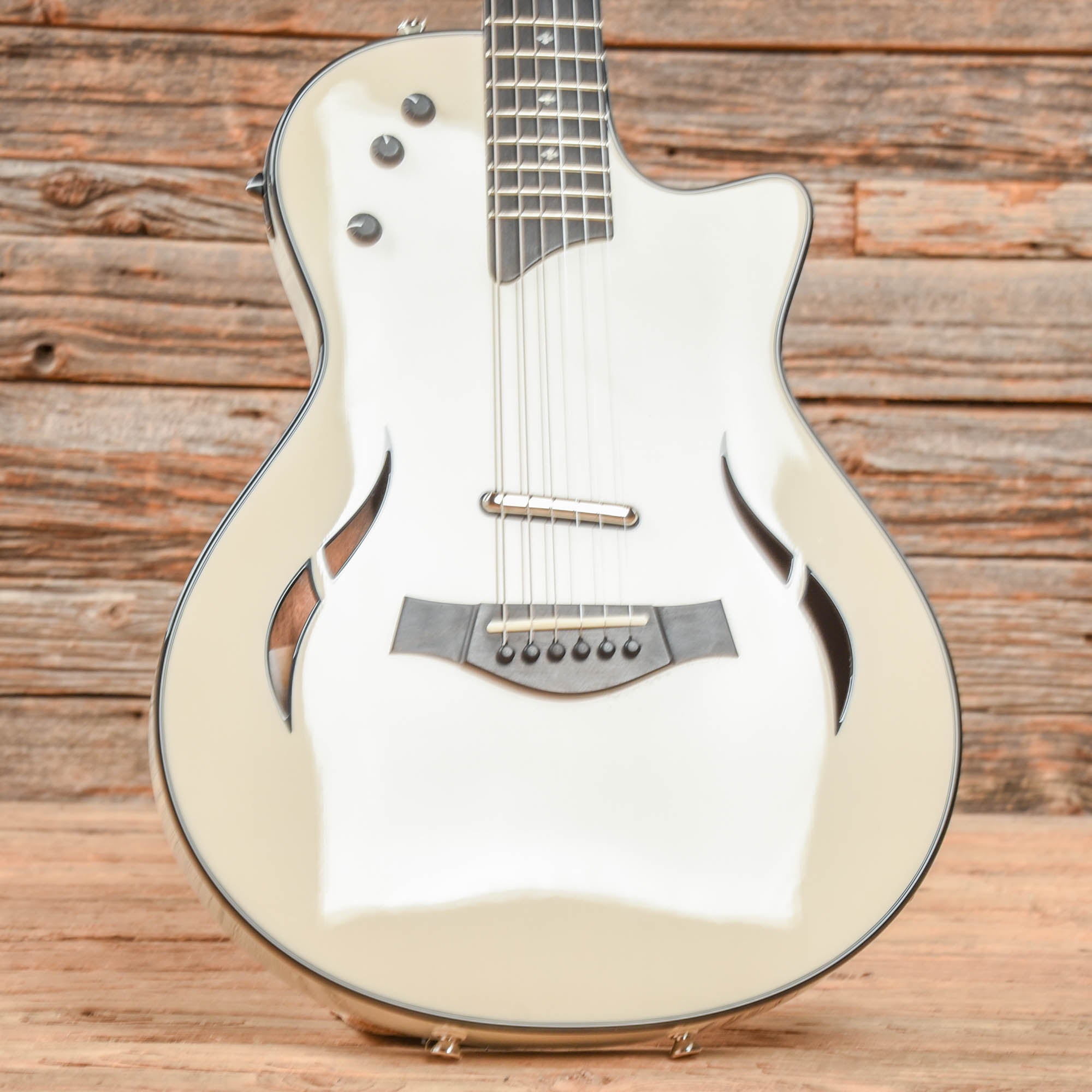 Taylor T5z Standard White 2022