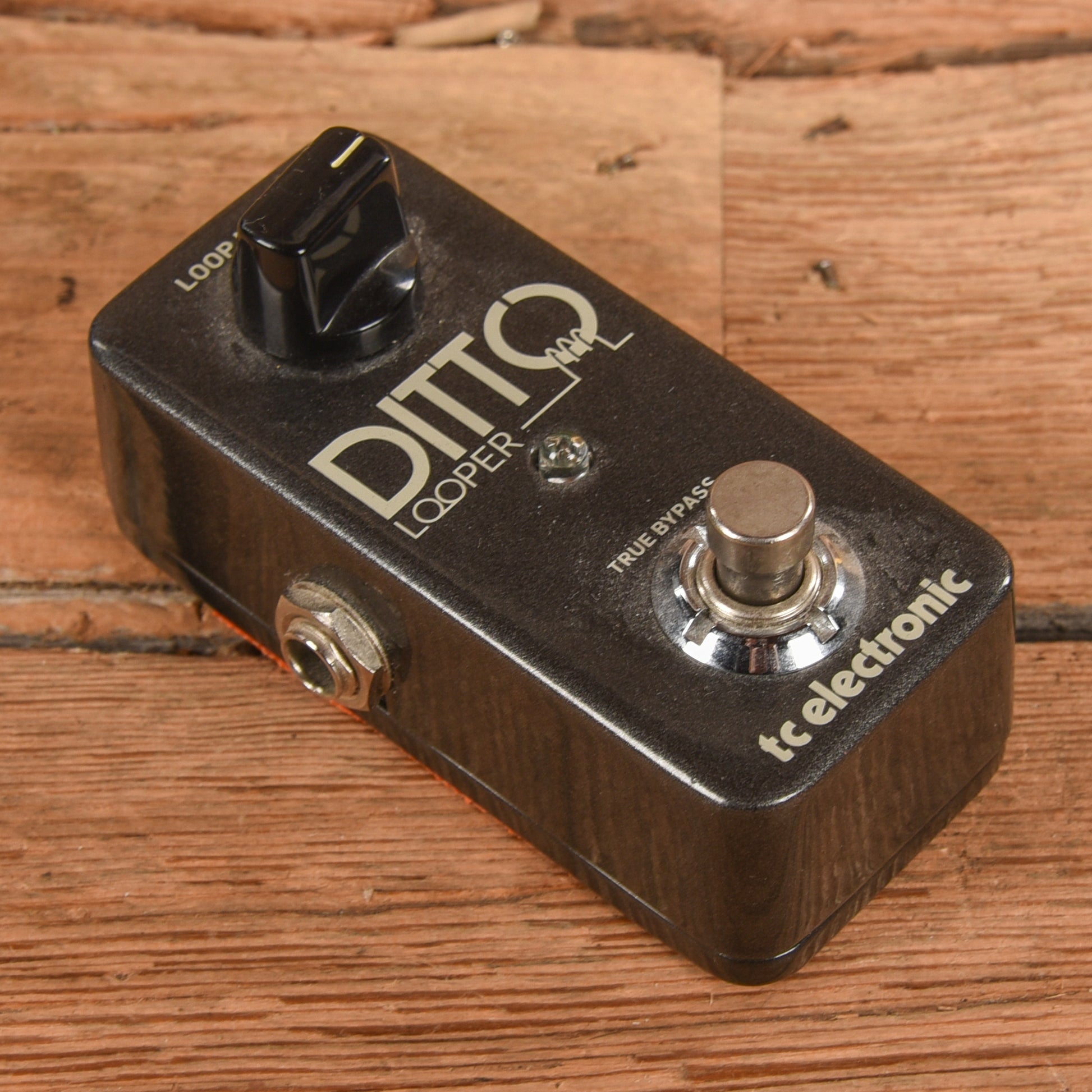 TC Electronic Ditto Effect Pedals