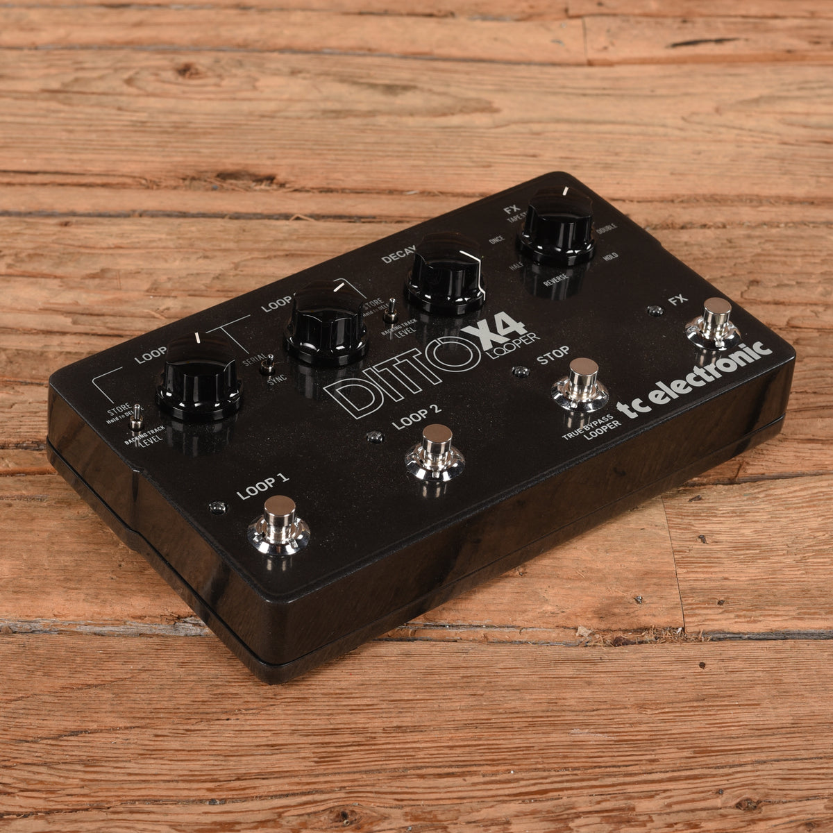TC Electronic Ditto X4 Effect Pedals