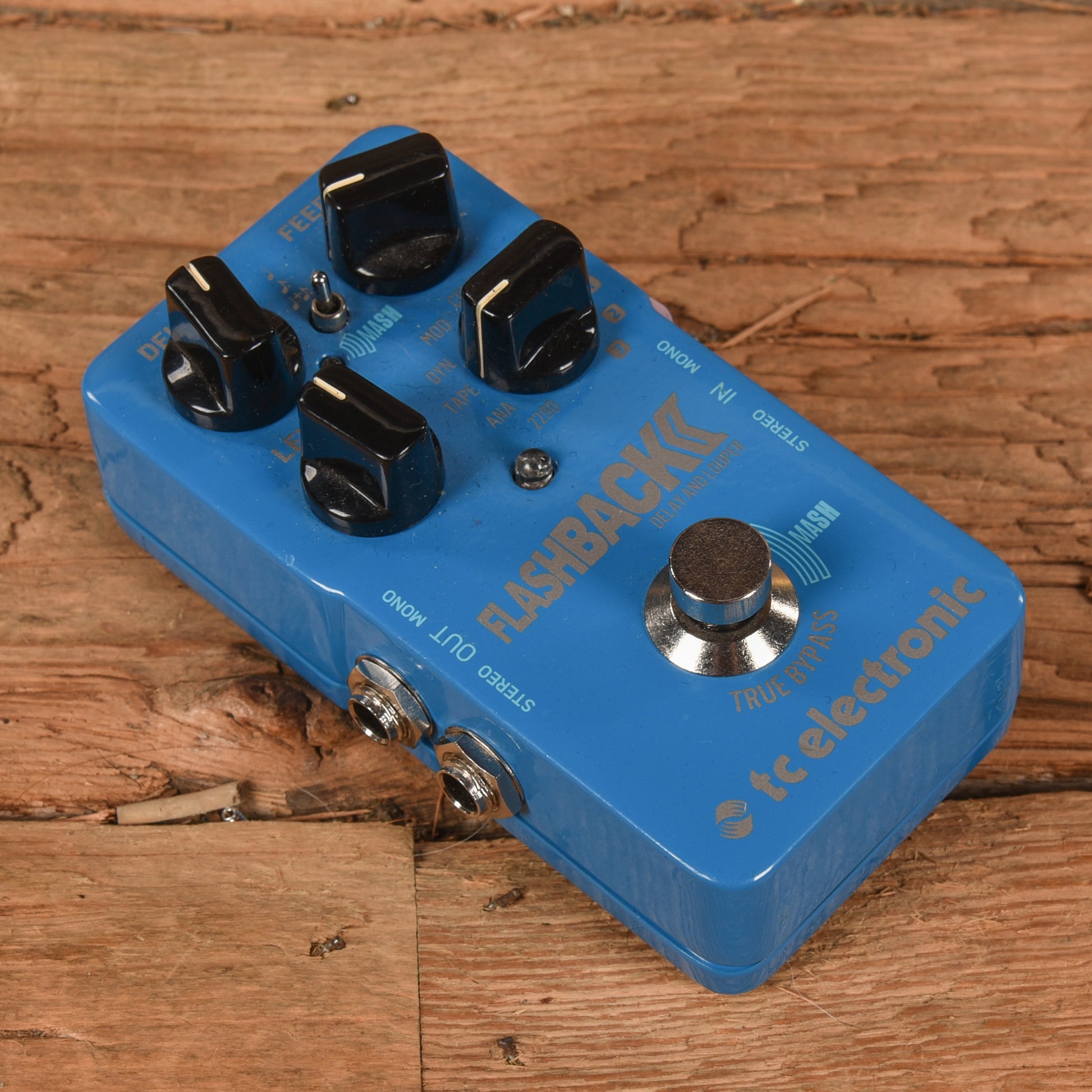TC Electronic Flashback Effect Pedals