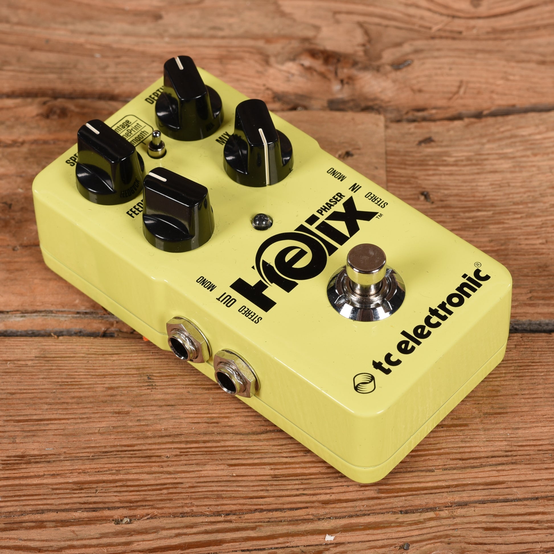 TC Electronic Helix Phaser Effect Pedals