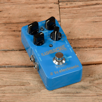 TC Electronic Flashback 2 Effects and Pedals / Delay