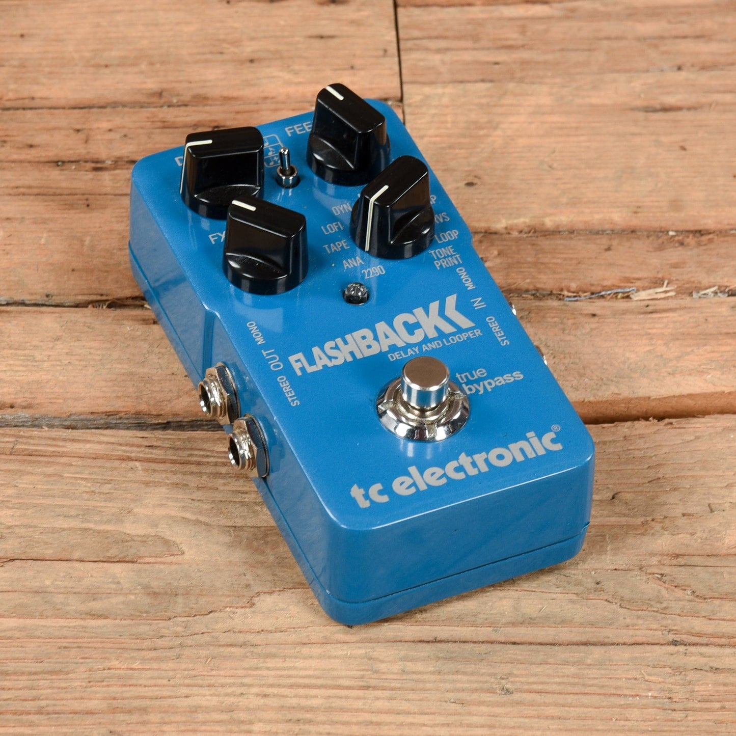 TC Electronic Flashback Effects and Pedals / Delay