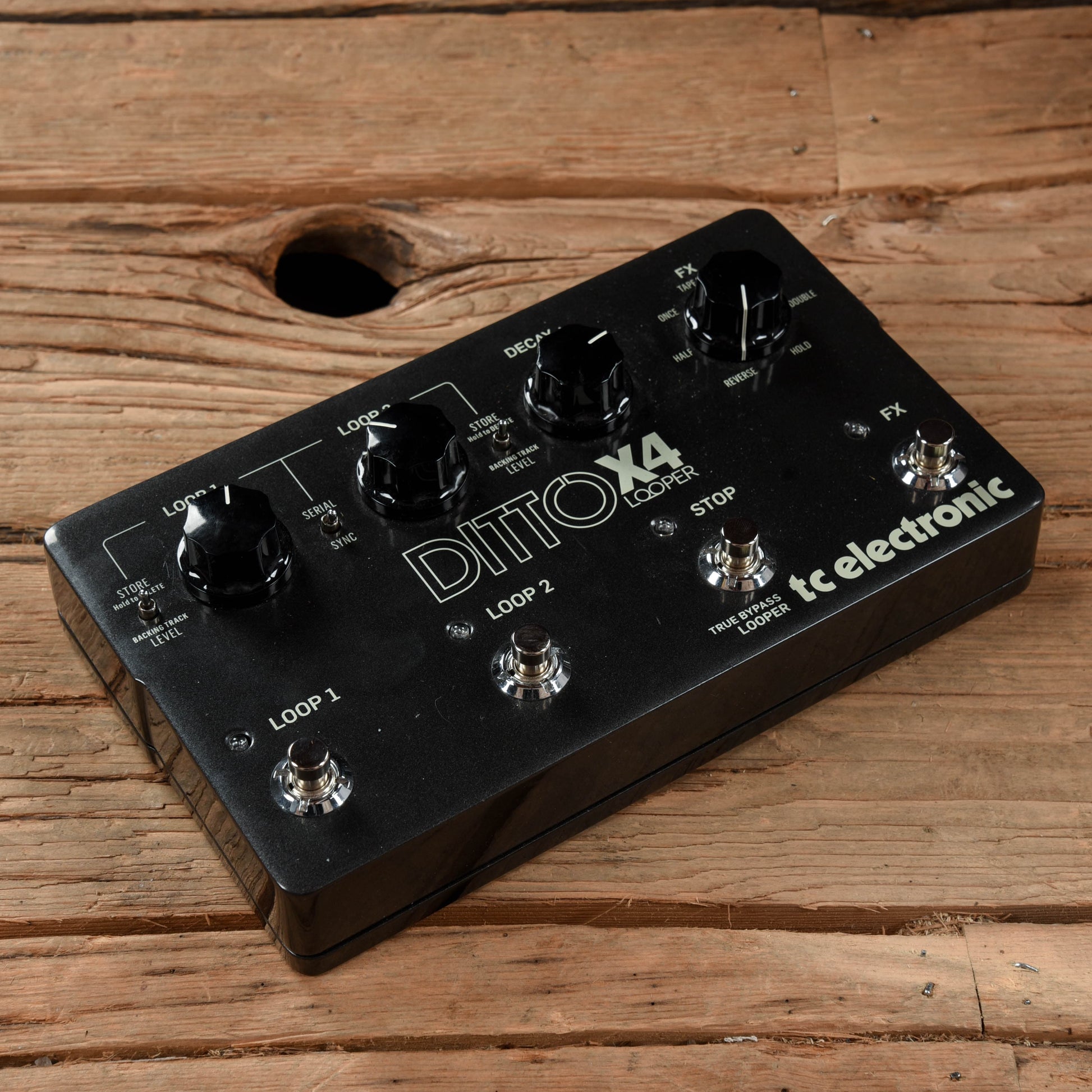 TC Electronic Ditto X4 Effects and Pedals / Loop Pedals and Samplers