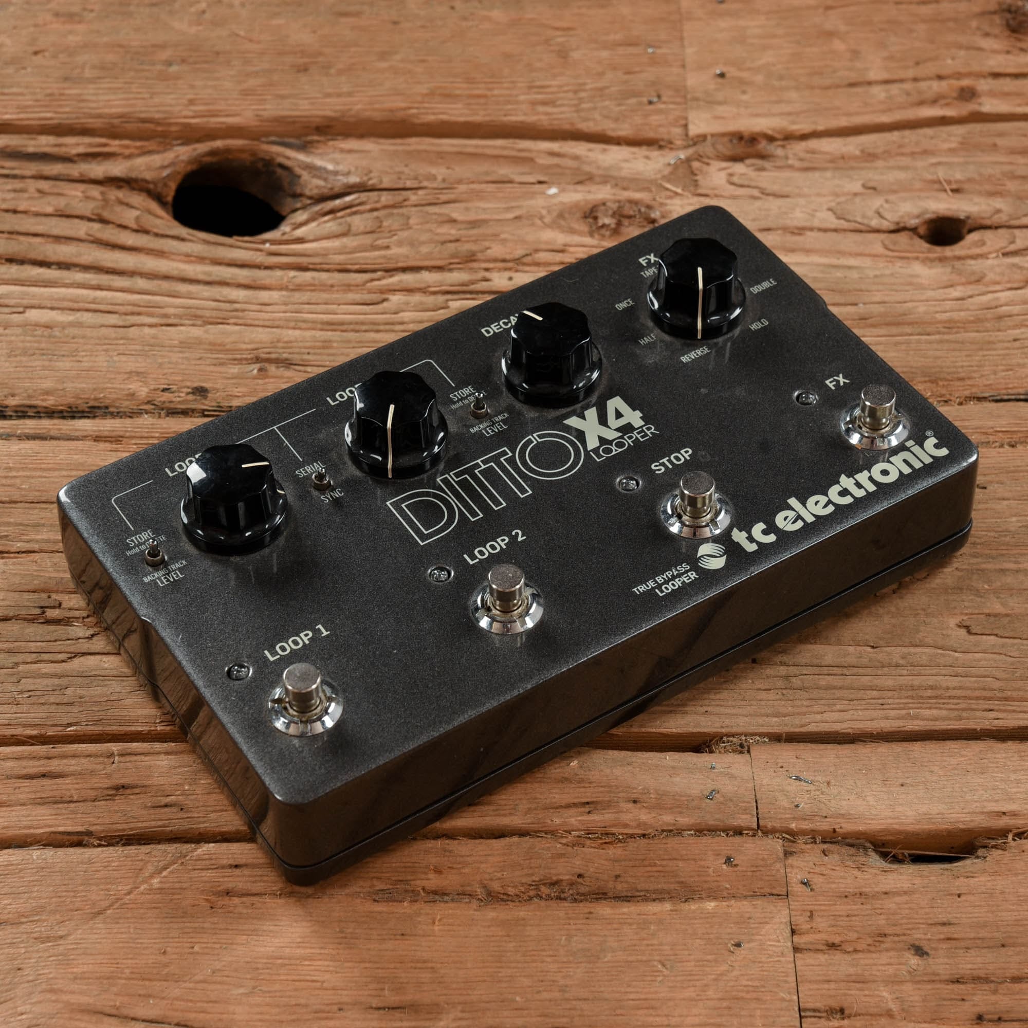 TC Electronic Ditto X4 Effects and Pedals / Loop Pedals and Samplers