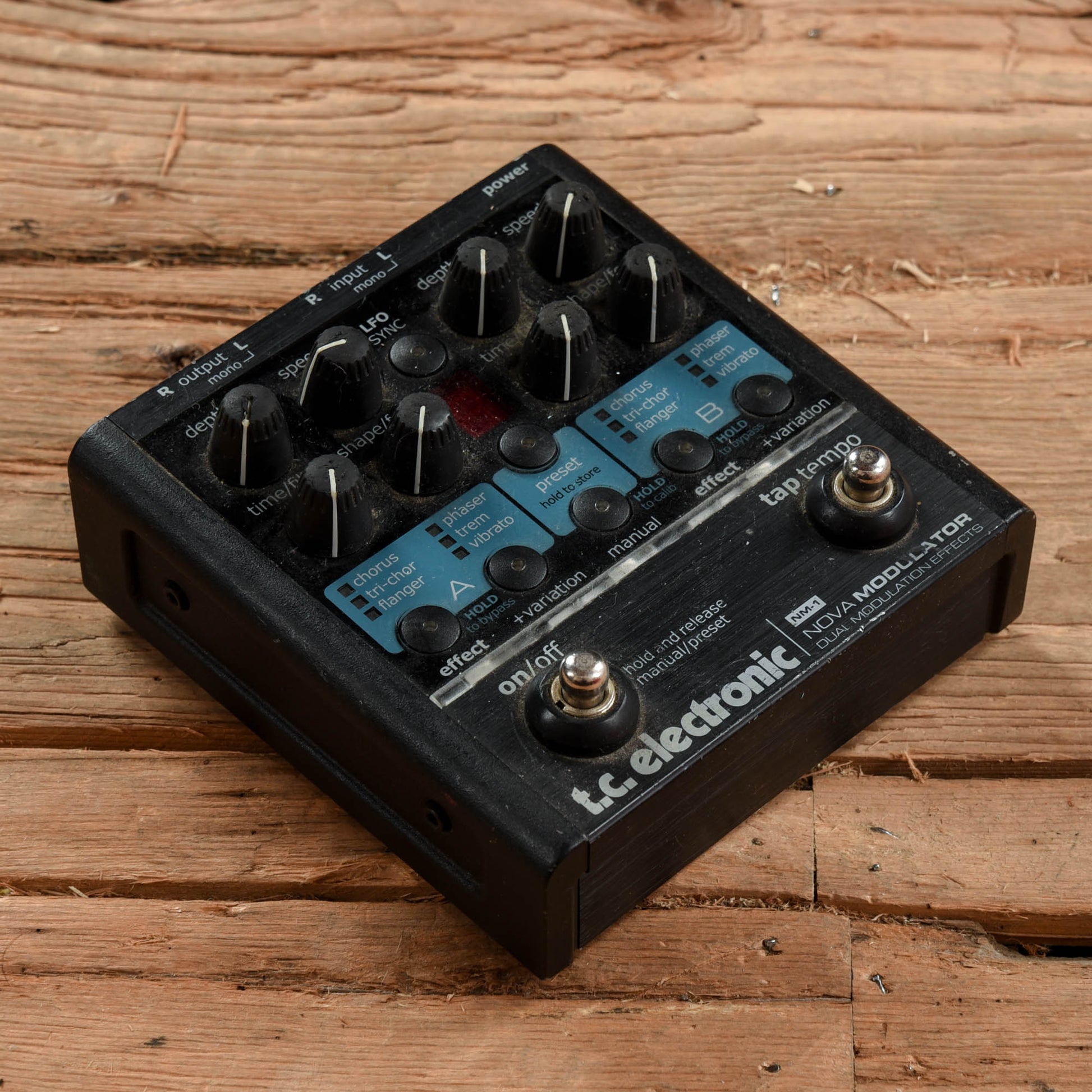 TC Electronic Nova Modulator Effects and Pedals / Multi-Effect Unit