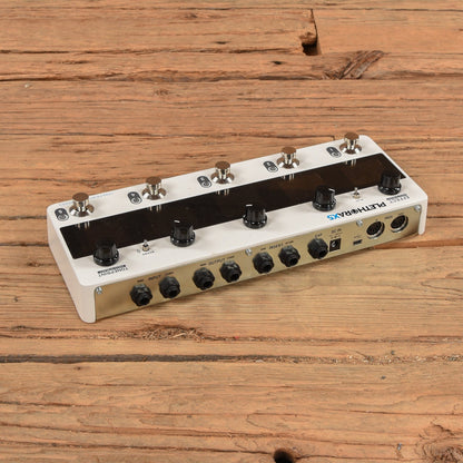 TC Electronic PlethoraX5 TonePrint Multi-FX Pedalboard Effects and Pedals / Multi-Effect Unit