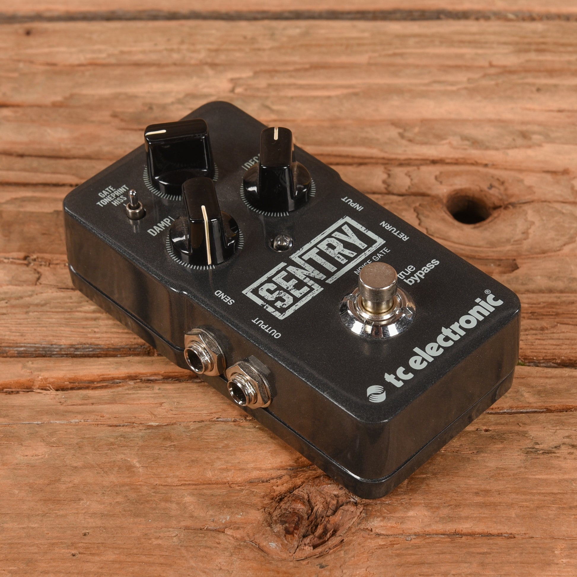 TC Electronic Sentry Effects and Pedals / Noise Reduction and Gates