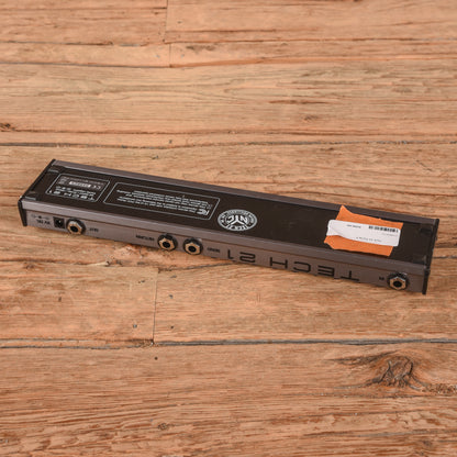 Tech 21 Flyrig 5 Effects and Pedals / Multi-Effect Unit