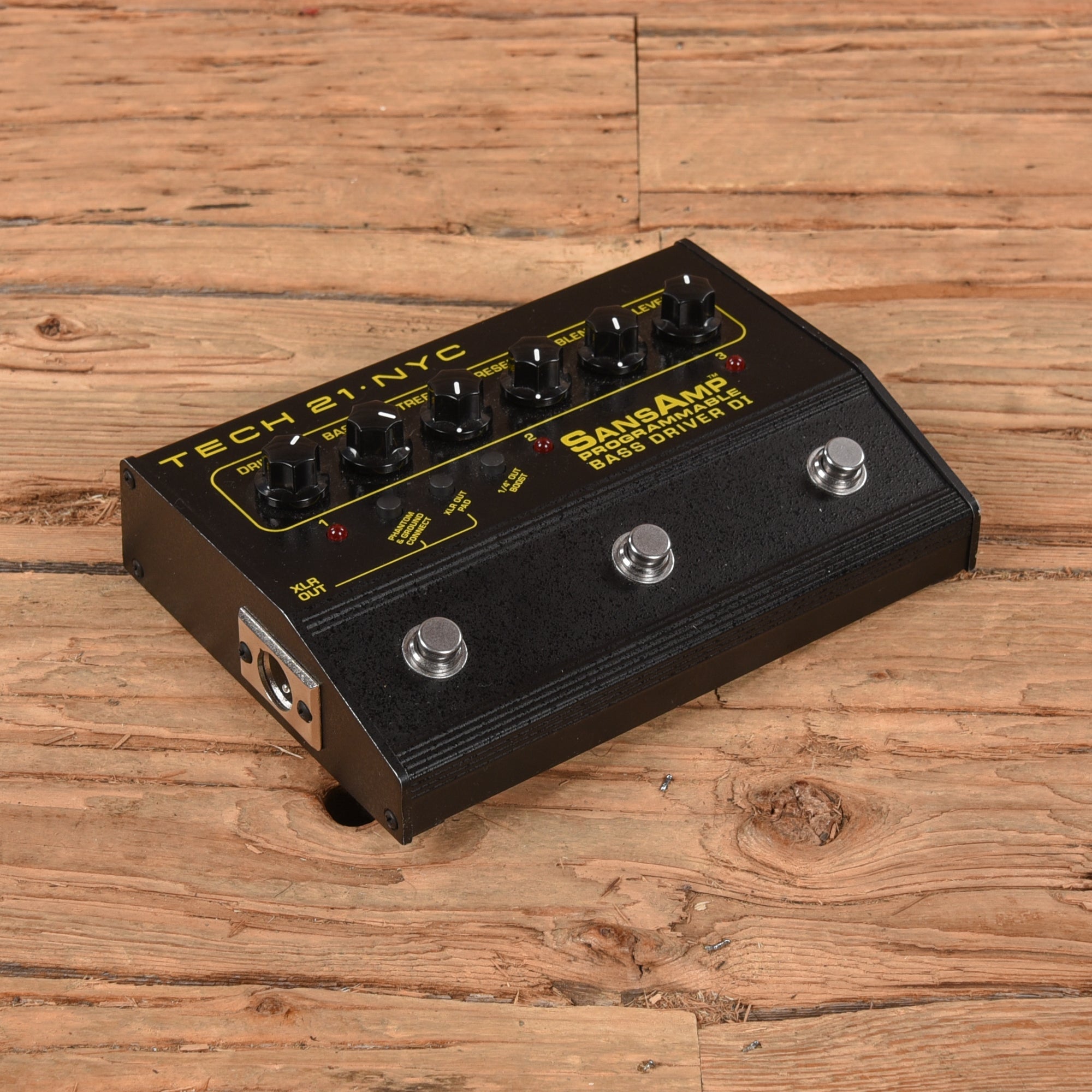 Tech 21 SansAmp Programmable Bass Driver DI Effects and Pedals / Overdrive and Boost