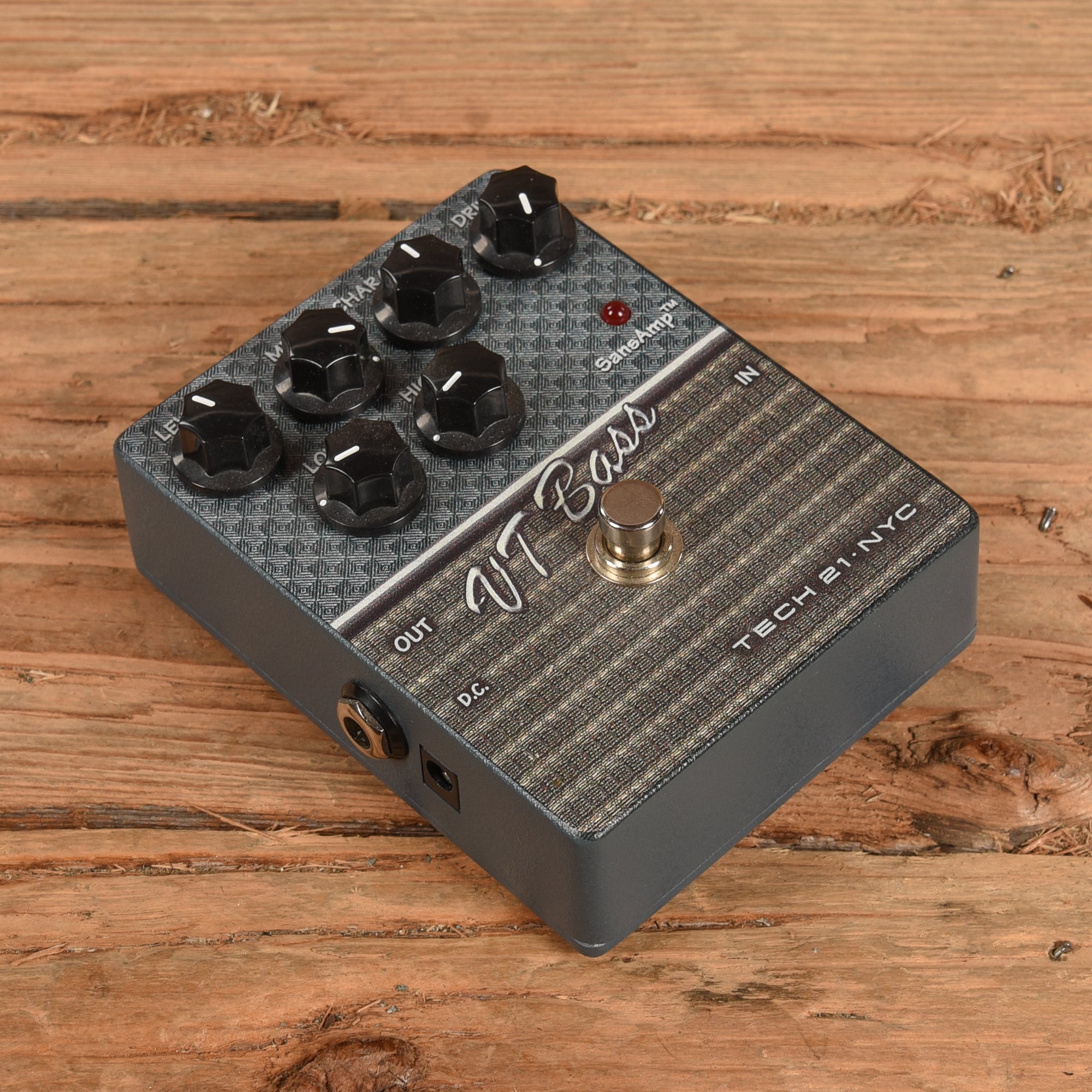 Tech 21 VT Bass Effects and Pedals / Preamps