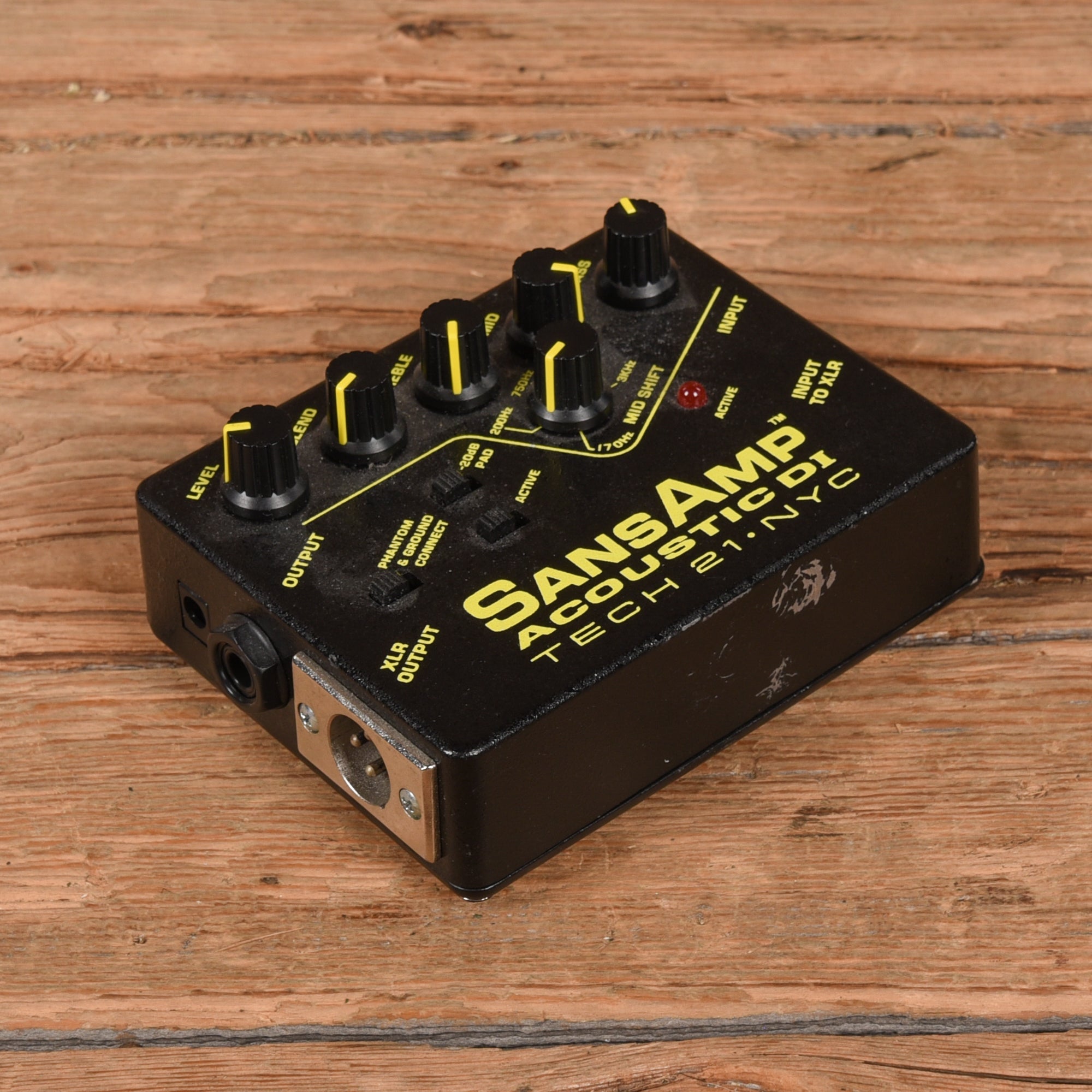 Tech 21 SansAmp Acoustic DI Effects and Pedals
