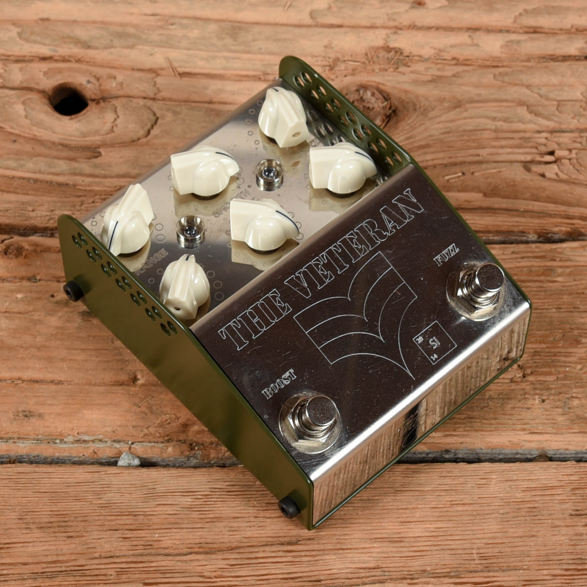 ThorpyFX Veteran V2 Si Effects and Pedals / Fuzz