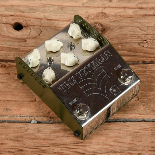 ThorpyFX Veteran V2 Si Effects and Pedals / Fuzz
