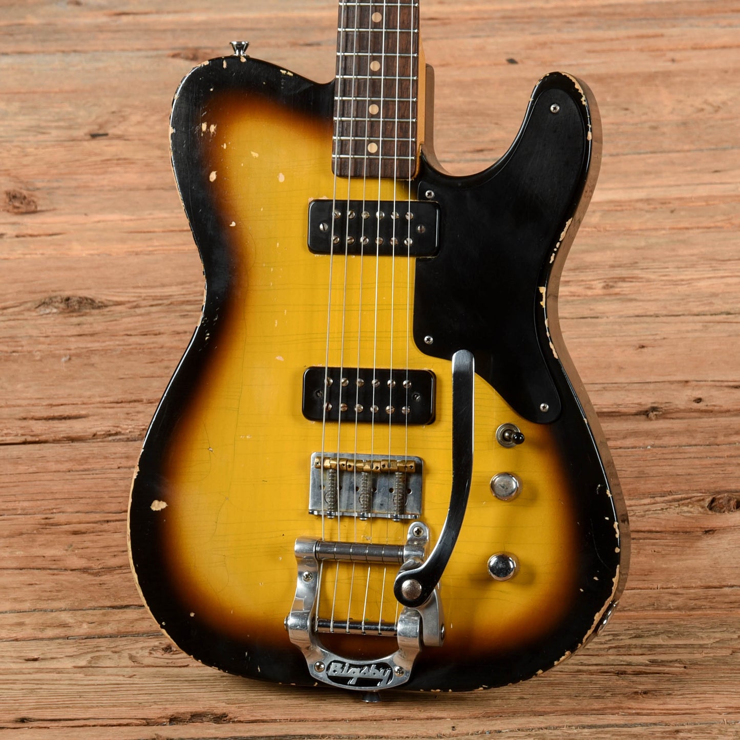 TMG Scarlett Nigel Hendroff Signature Sunburst 2013 Electric Guitars / Solid Body