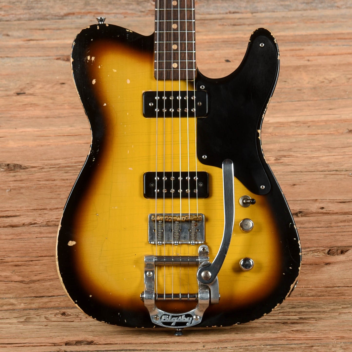 TMG Scarlett Nigel Hendroff Signature Sunburst 2013 Electric Guitars / Solid Body