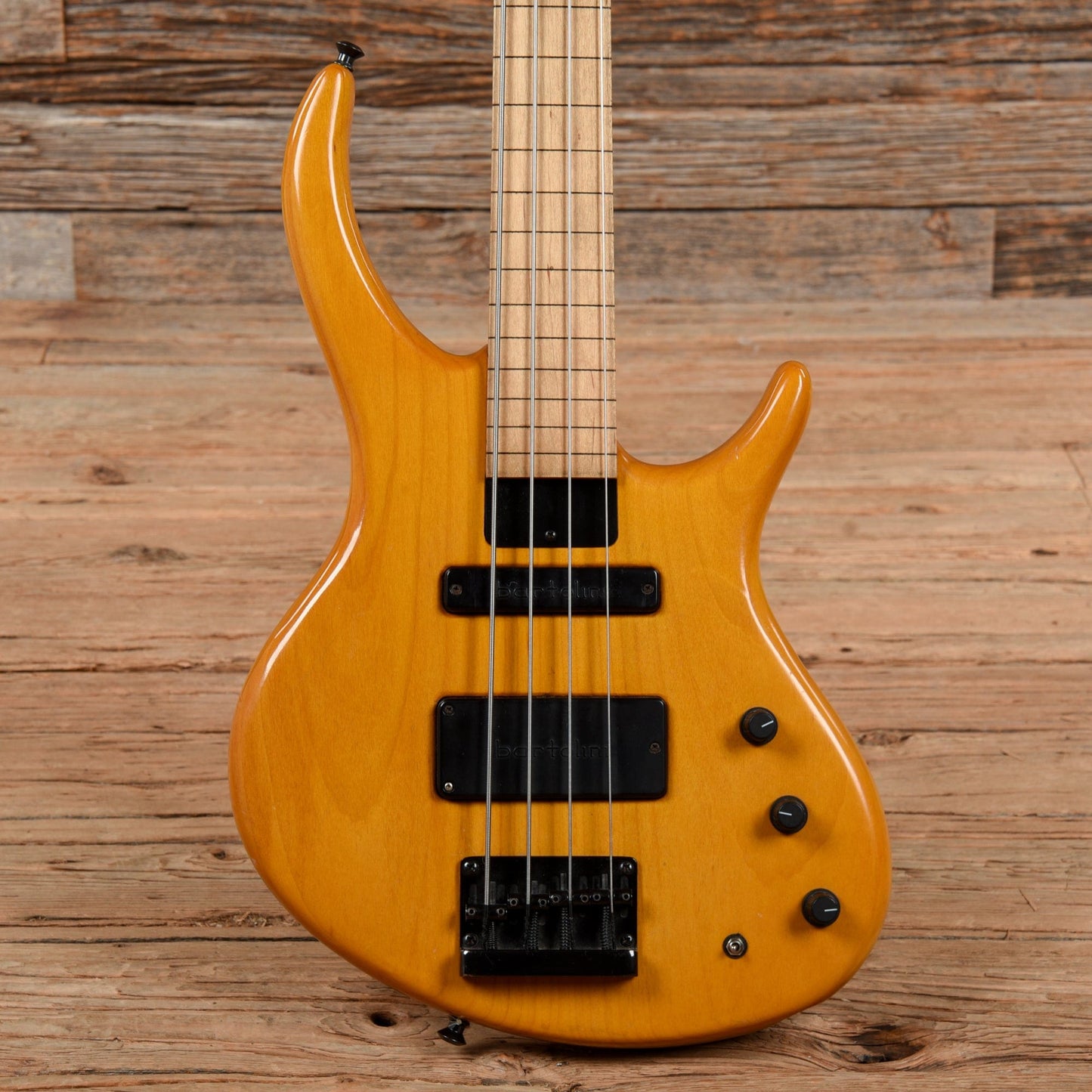 Tobias Renegade Fretless Natural Bass Guitars / 4-String