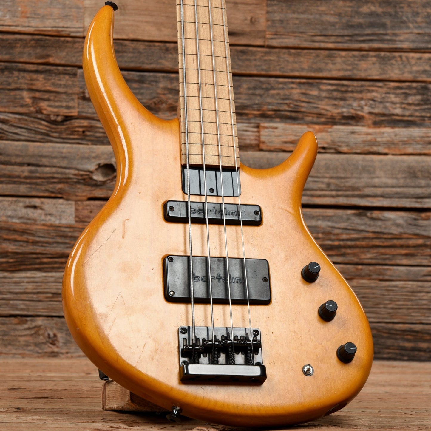 Tobias Renegade Fretless Natural Bass Guitars / 4-String