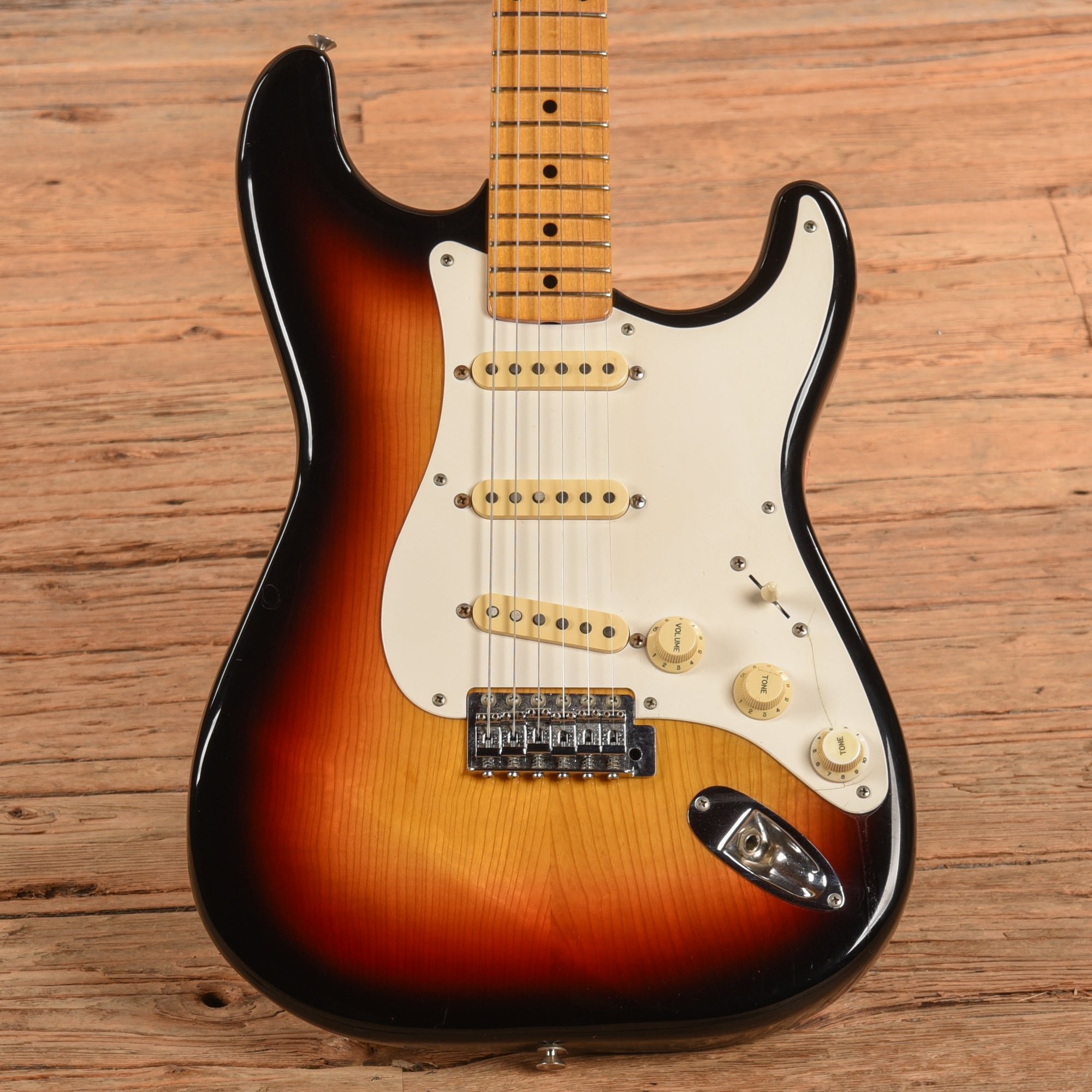 Tokai ST-60 Springy Sound Sunburst 1978 Electric Guitars / Solid Body