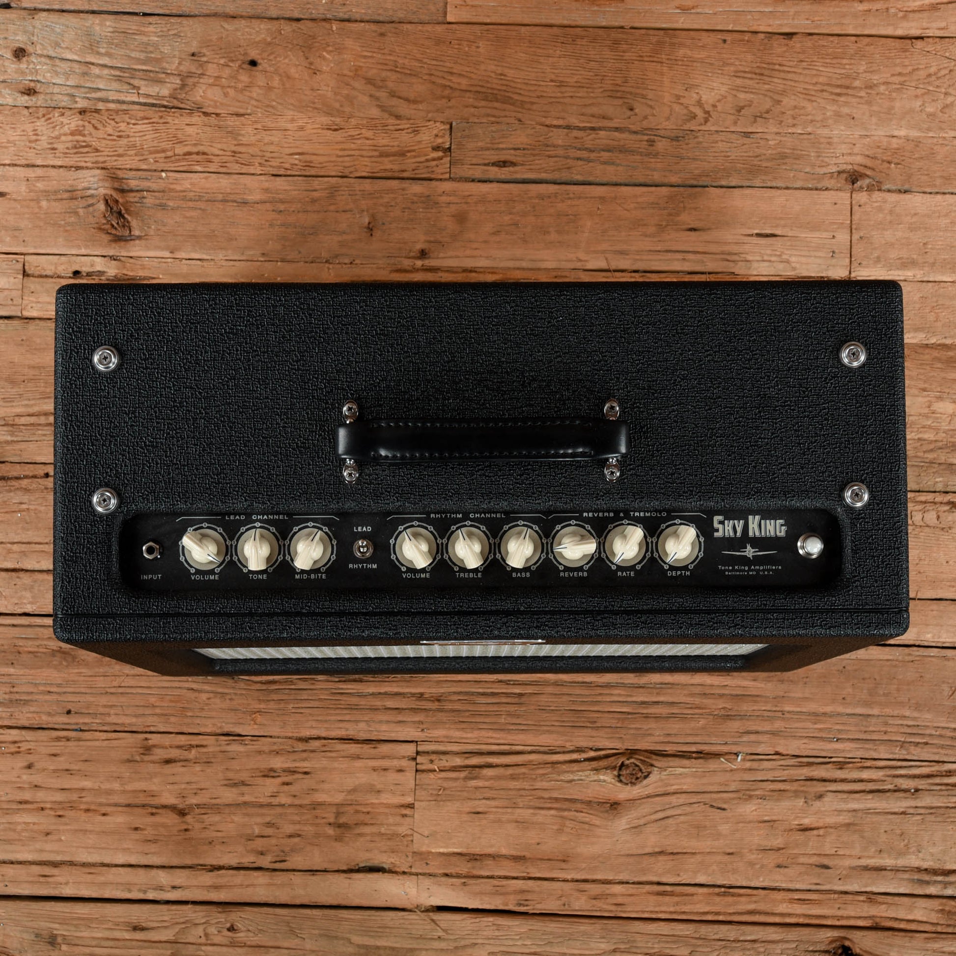 Tone King Sky King 2-Channel 35-Watt 1x12" Guitar Combo Amps / Guitar Amps / Guitar Cabinets