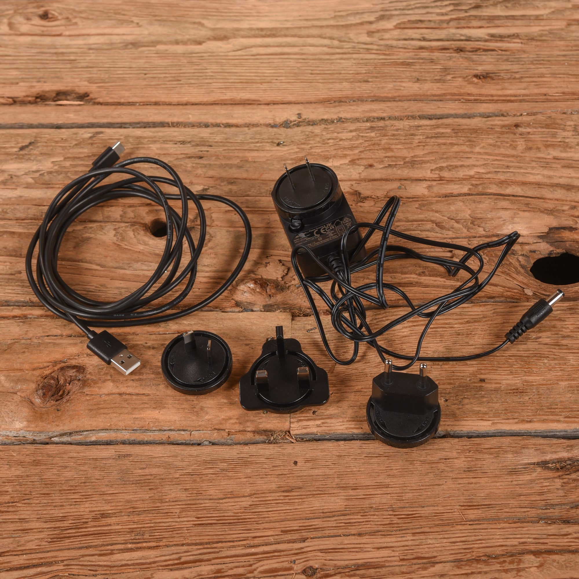 Tone King Imperial Preamp Effects and Pedals / Cabinet Simulators