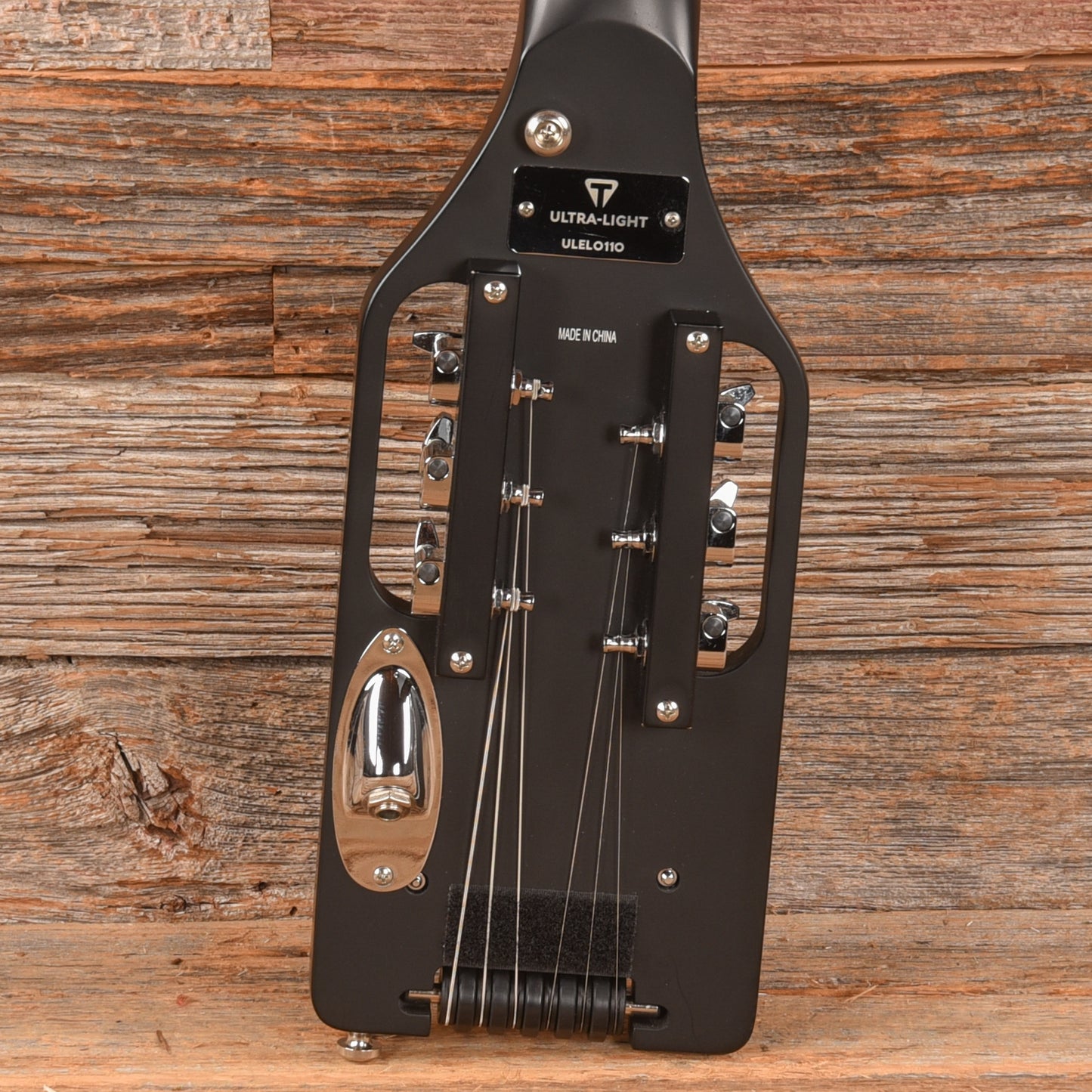 Traveler Ultra Light Black  LEFTY Electric Guitars / Solid Body